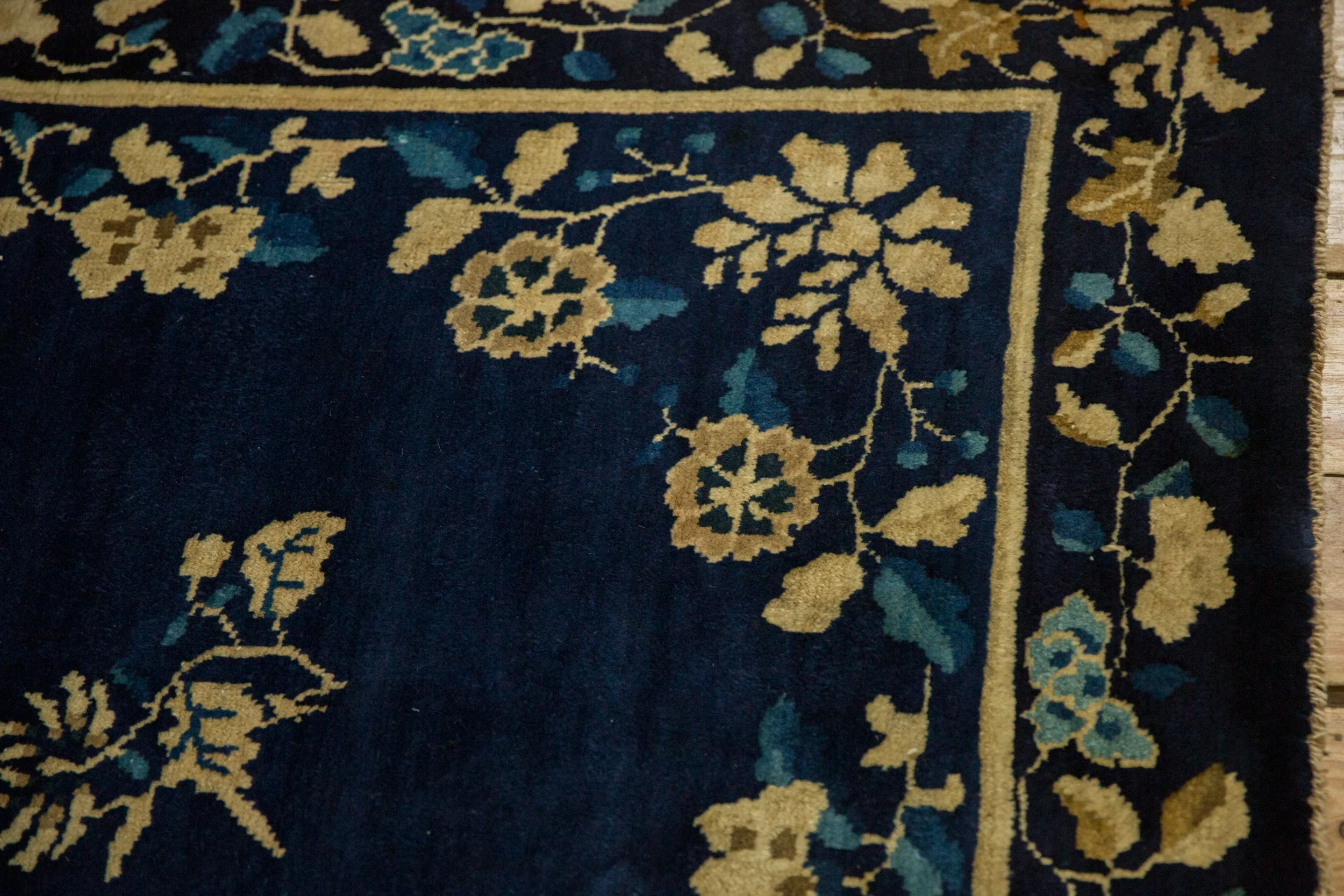 6x8.5 Antique Peking Carpet - Image 5