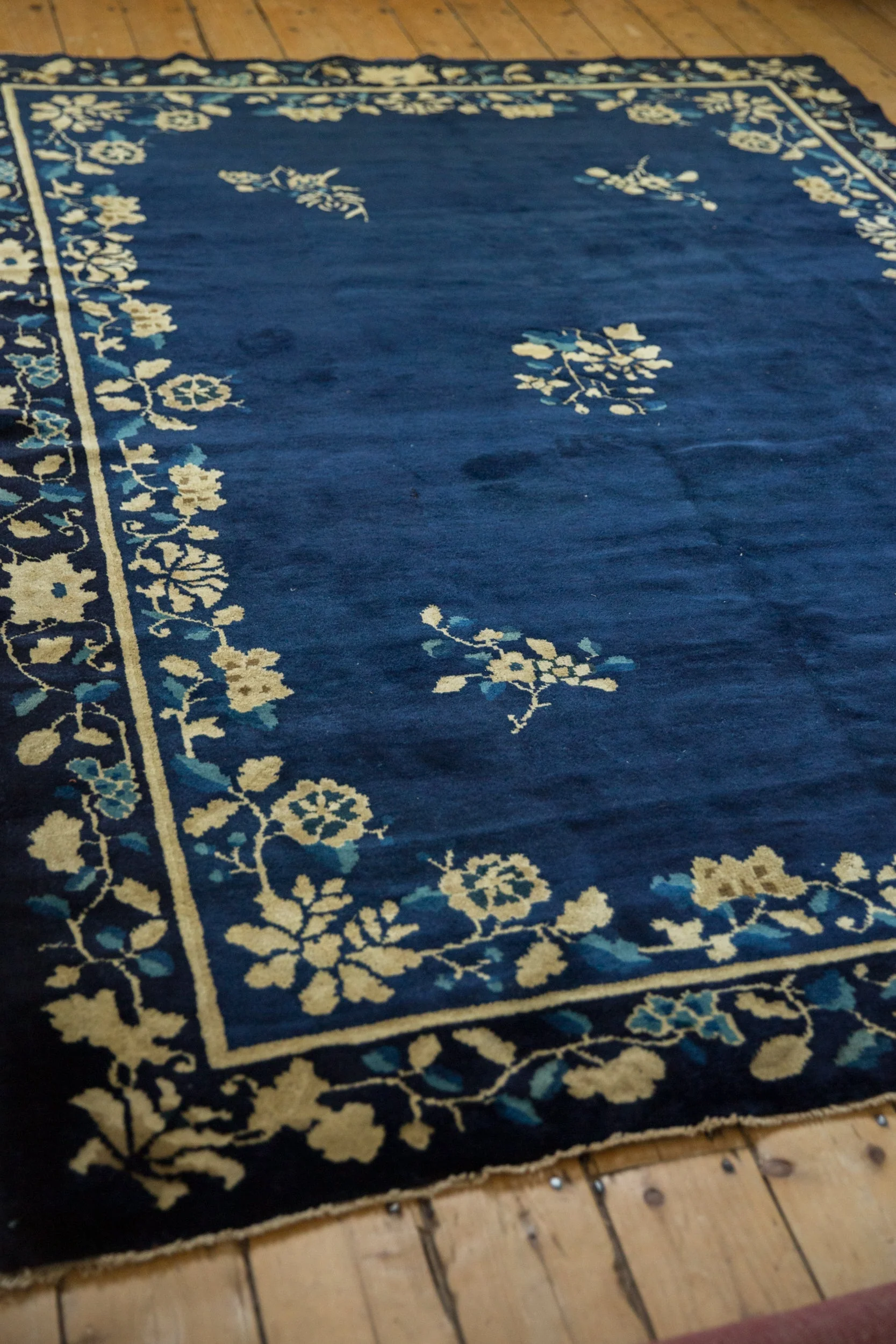 6x8.5 Antique Peking Carpet - Image 8
