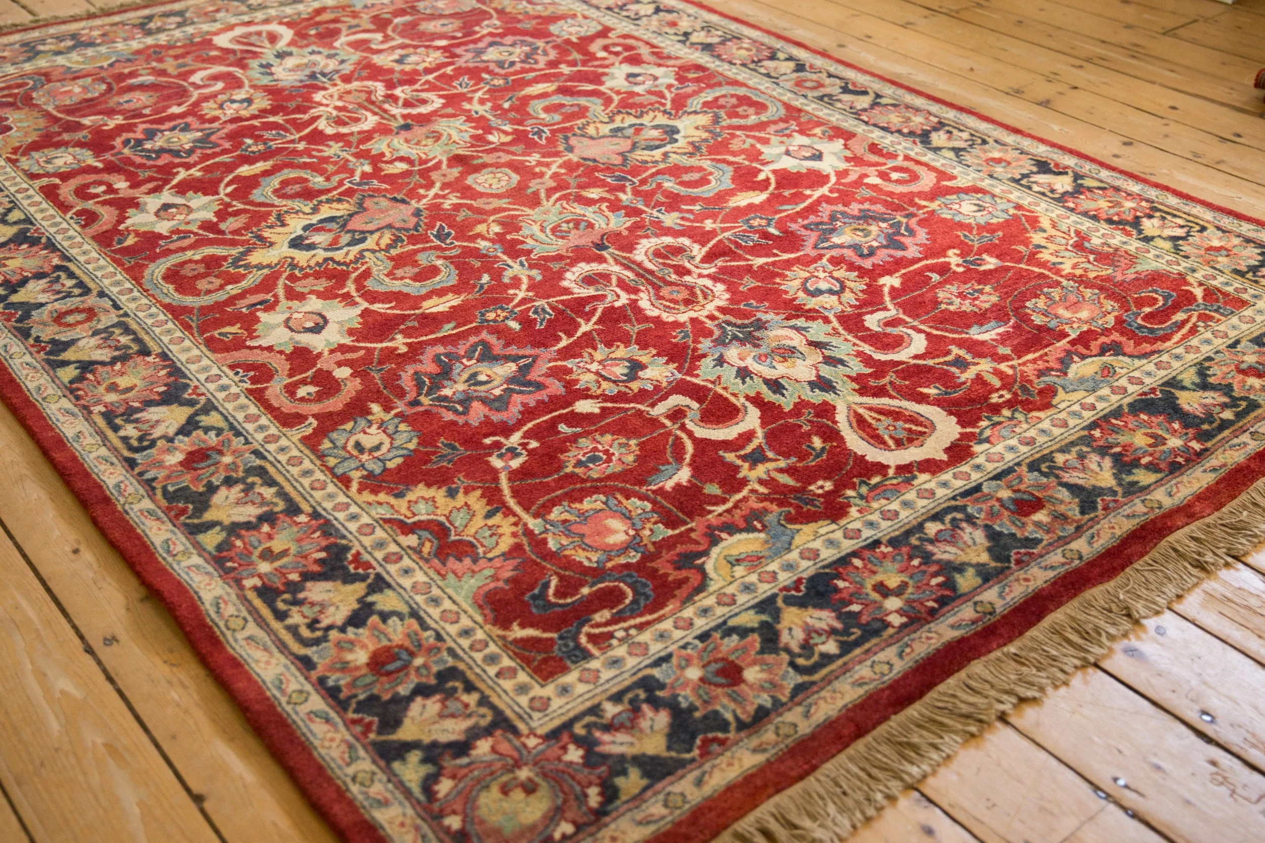 6x8.5 Vintage Agra Carpet - Image 4