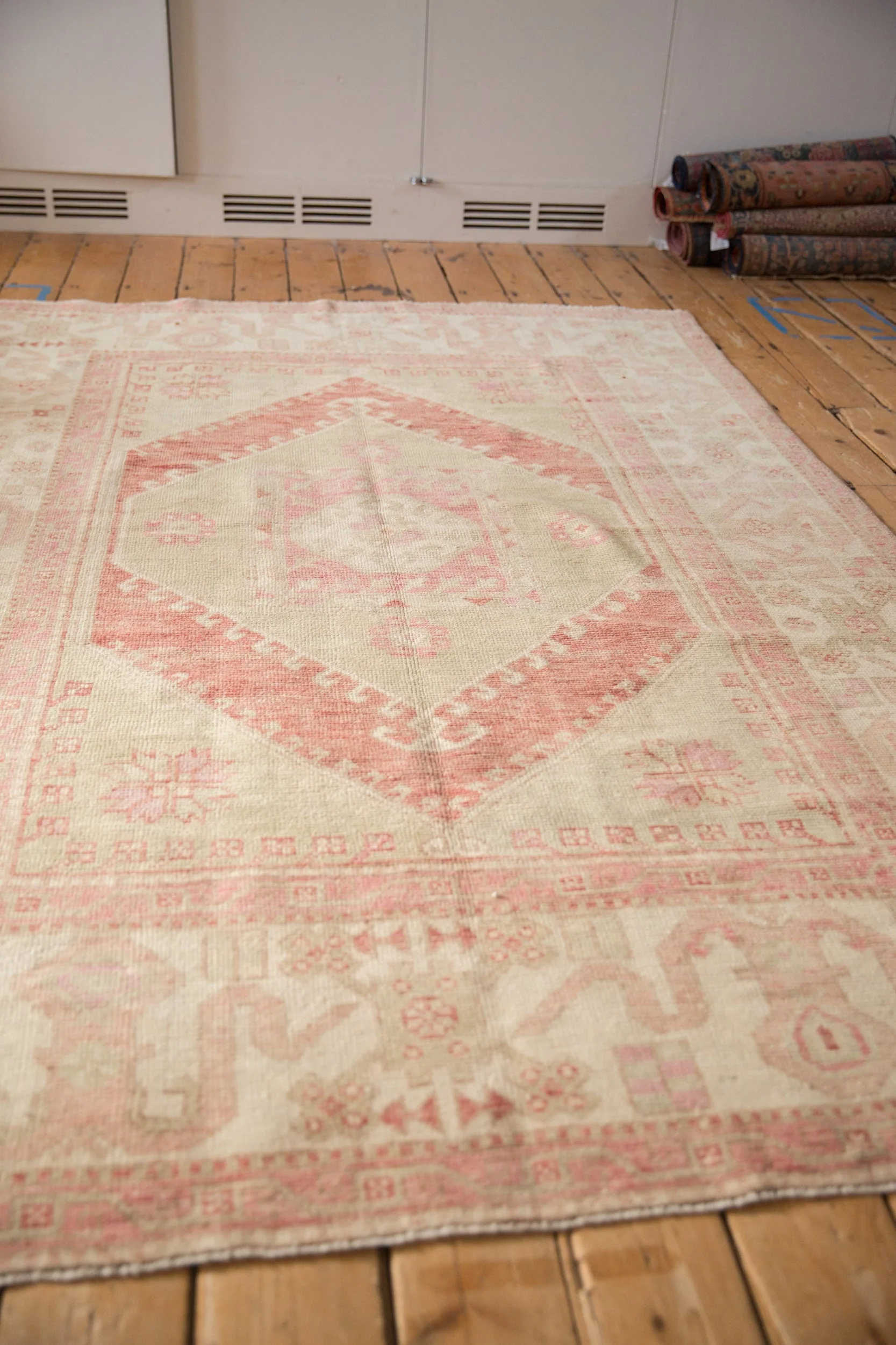 6x8.5 Vintage Distressed Oushak Carpet - Image 5