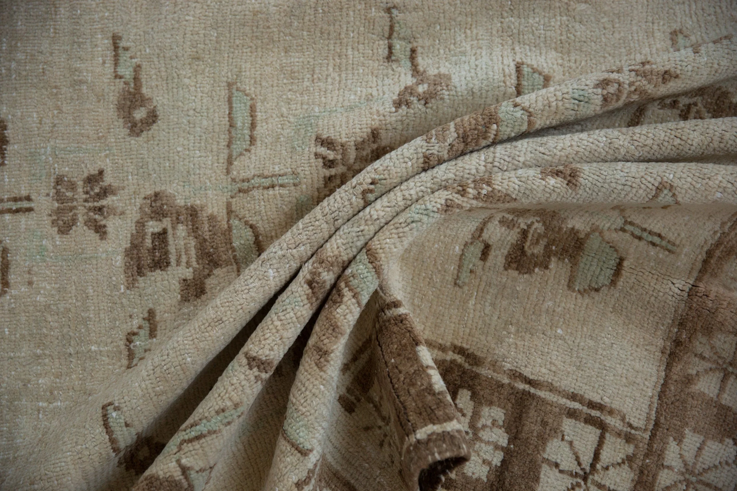 6x8.5 Vintage Distressed Oushak Carpet - Image 10
