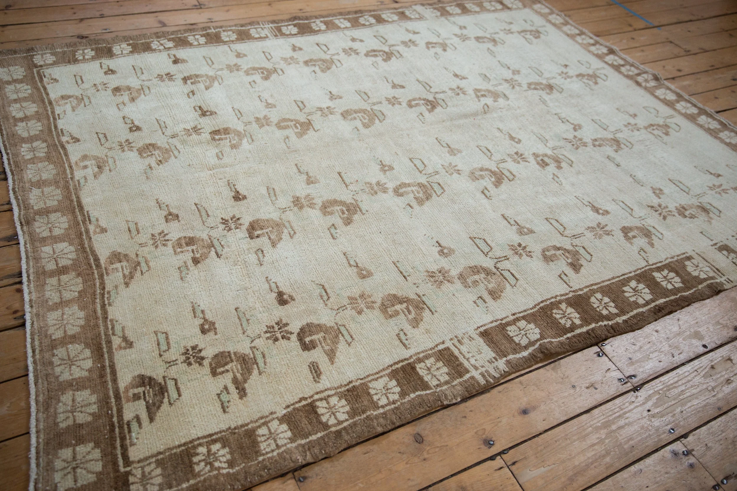 6x8.5 Vintage Distressed Oushak Carpet - Image 5