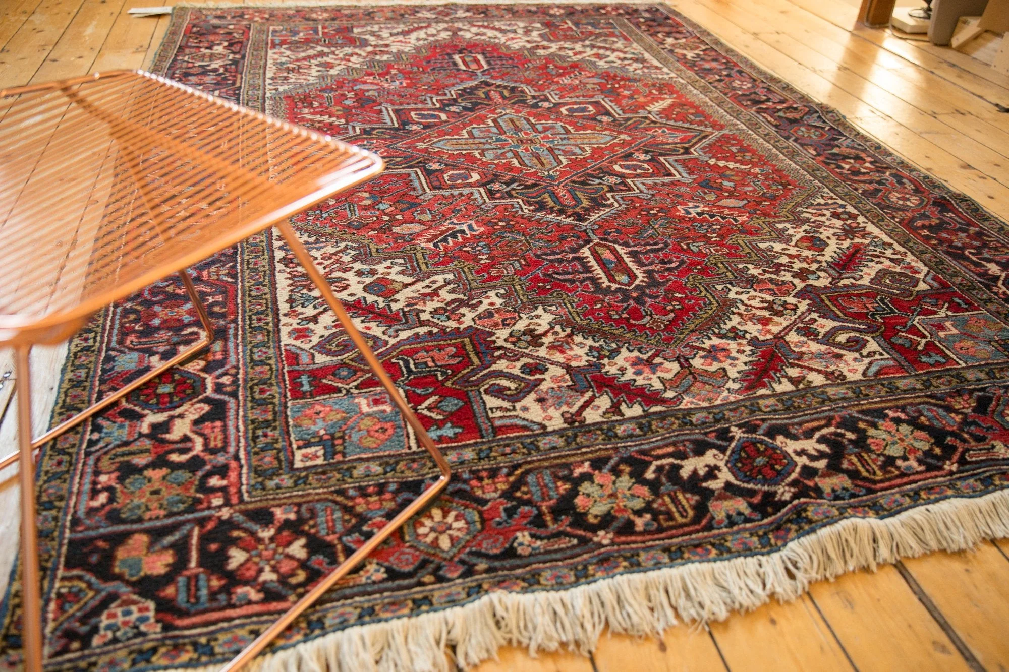 6x8.5 Vintage Heriz Carpet - Image 3