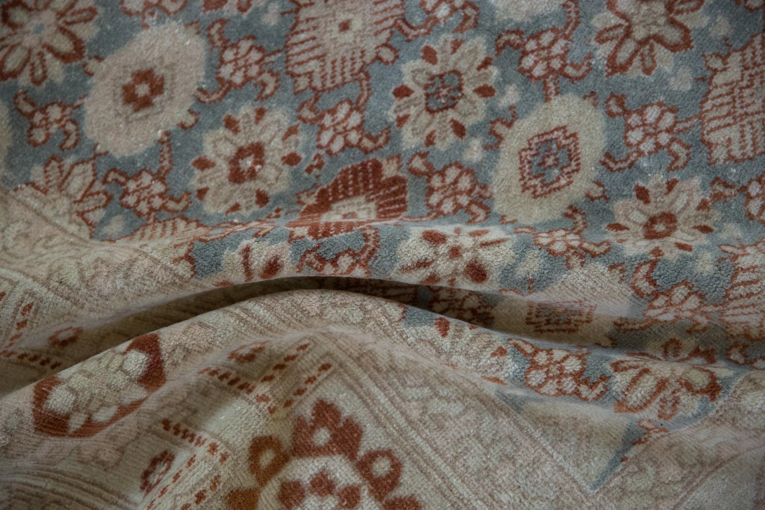 6x8.5 Vintage Sparta Carpet - Image 9