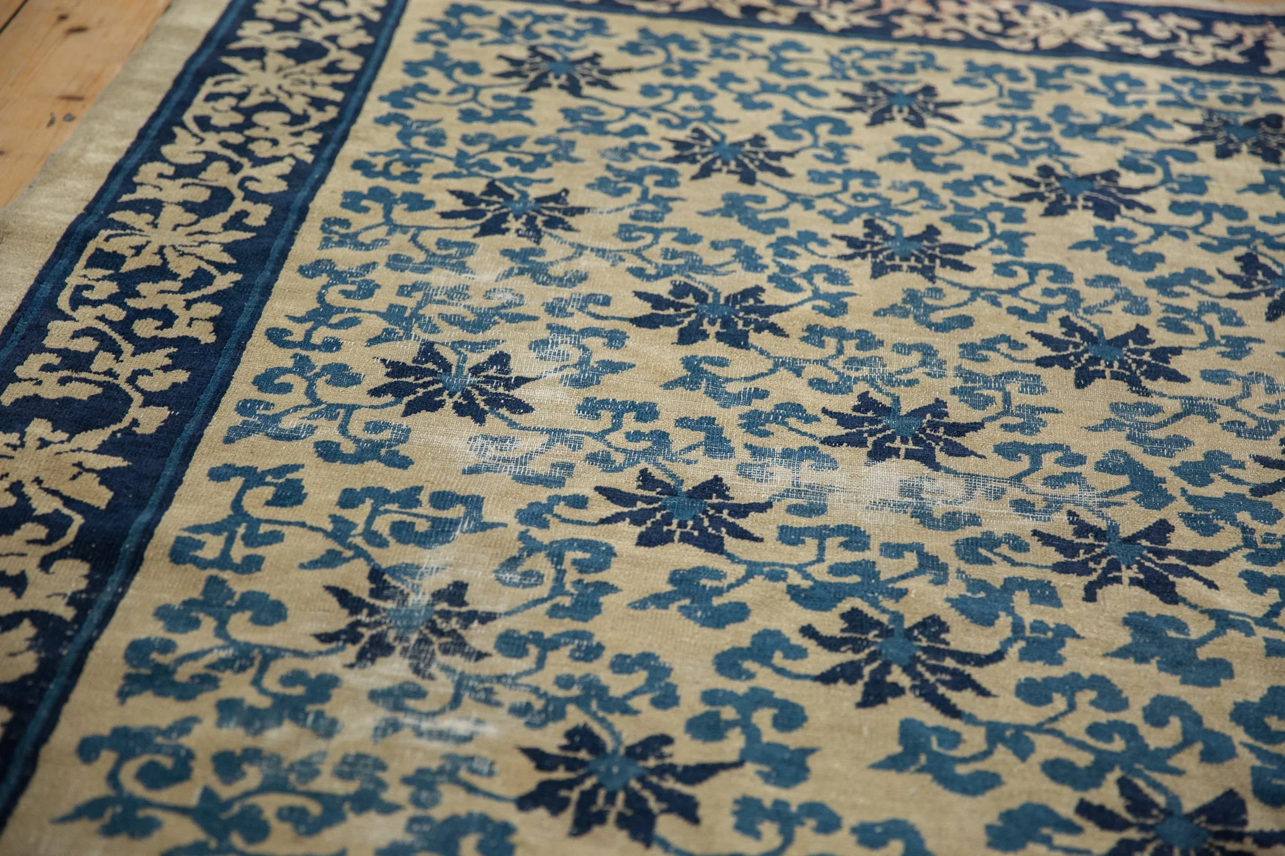6x8 Antique Peking Carpet - Image 8