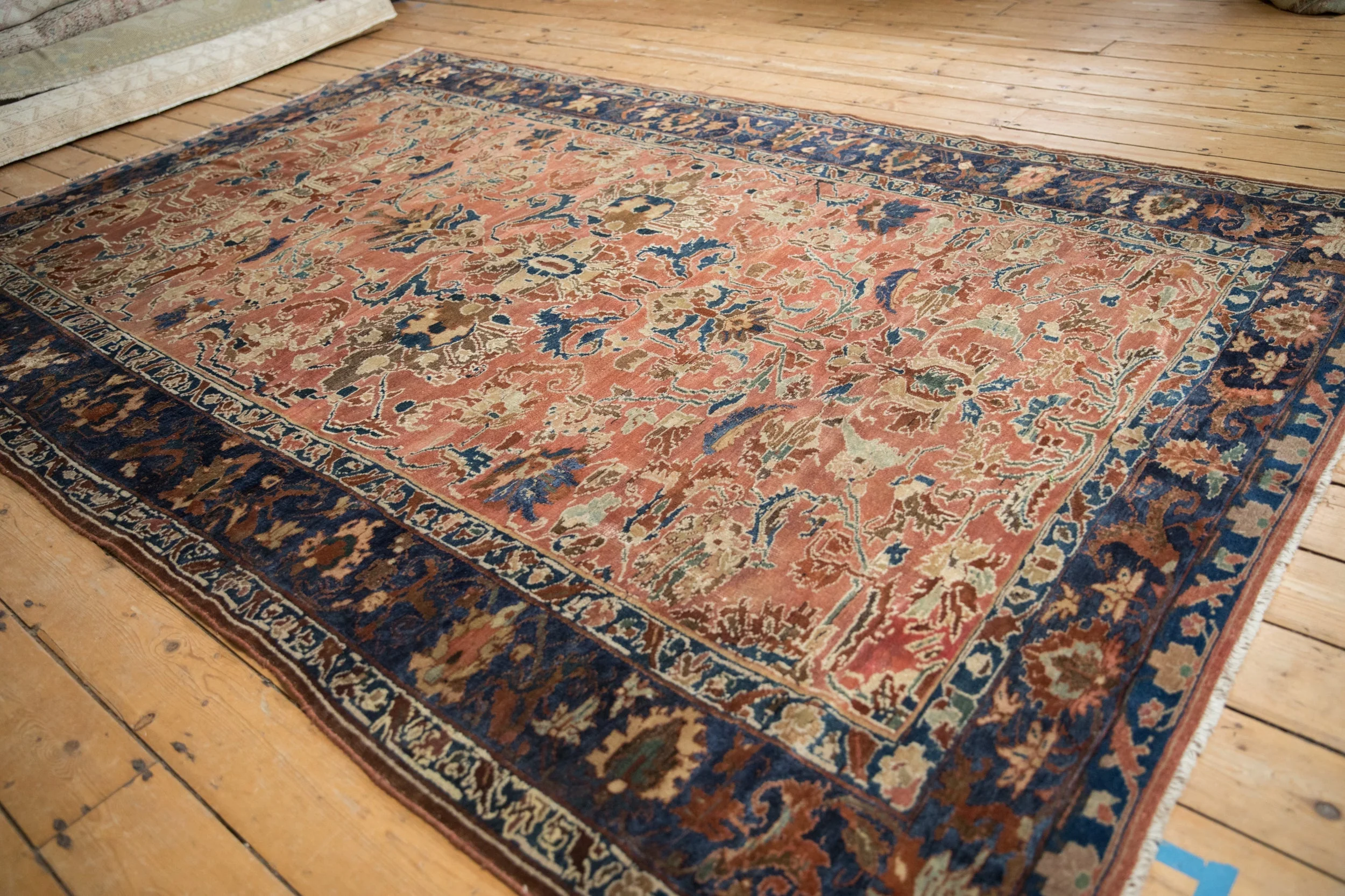6x9.5 Antique Fine Distressed Lilihan Carpet - Image 4