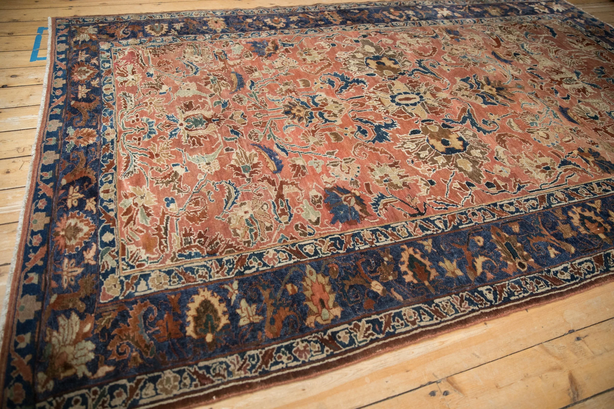 6x9.5 Antique Fine Distressed Lilihan Carpet - Image 6
