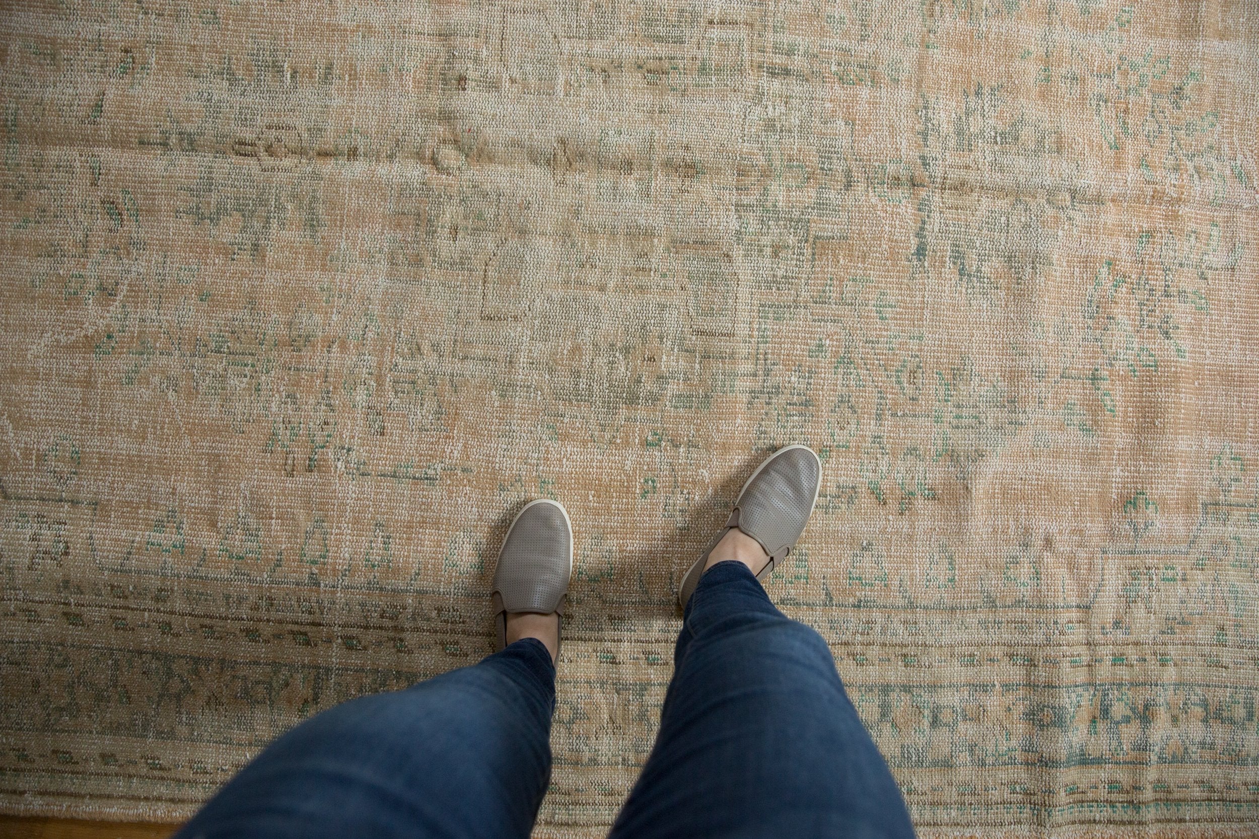 6x9.5 Vintage Distressed Oushak Carpet - Image 2