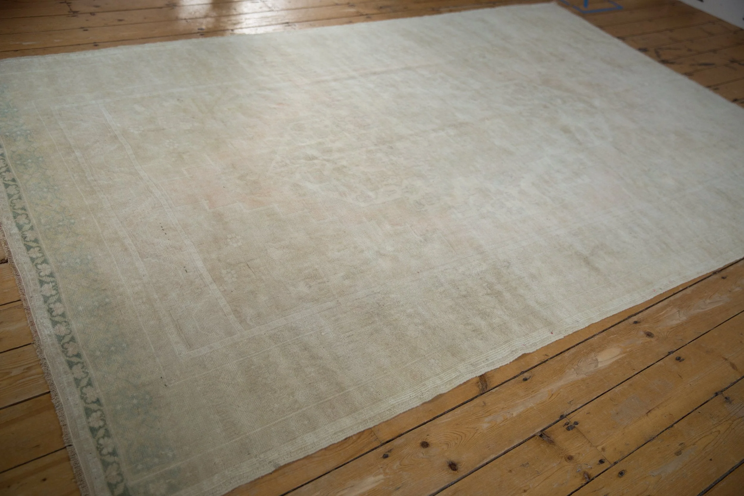 6x9.5 Vintage Distressed Oushak Carpet - Image 7