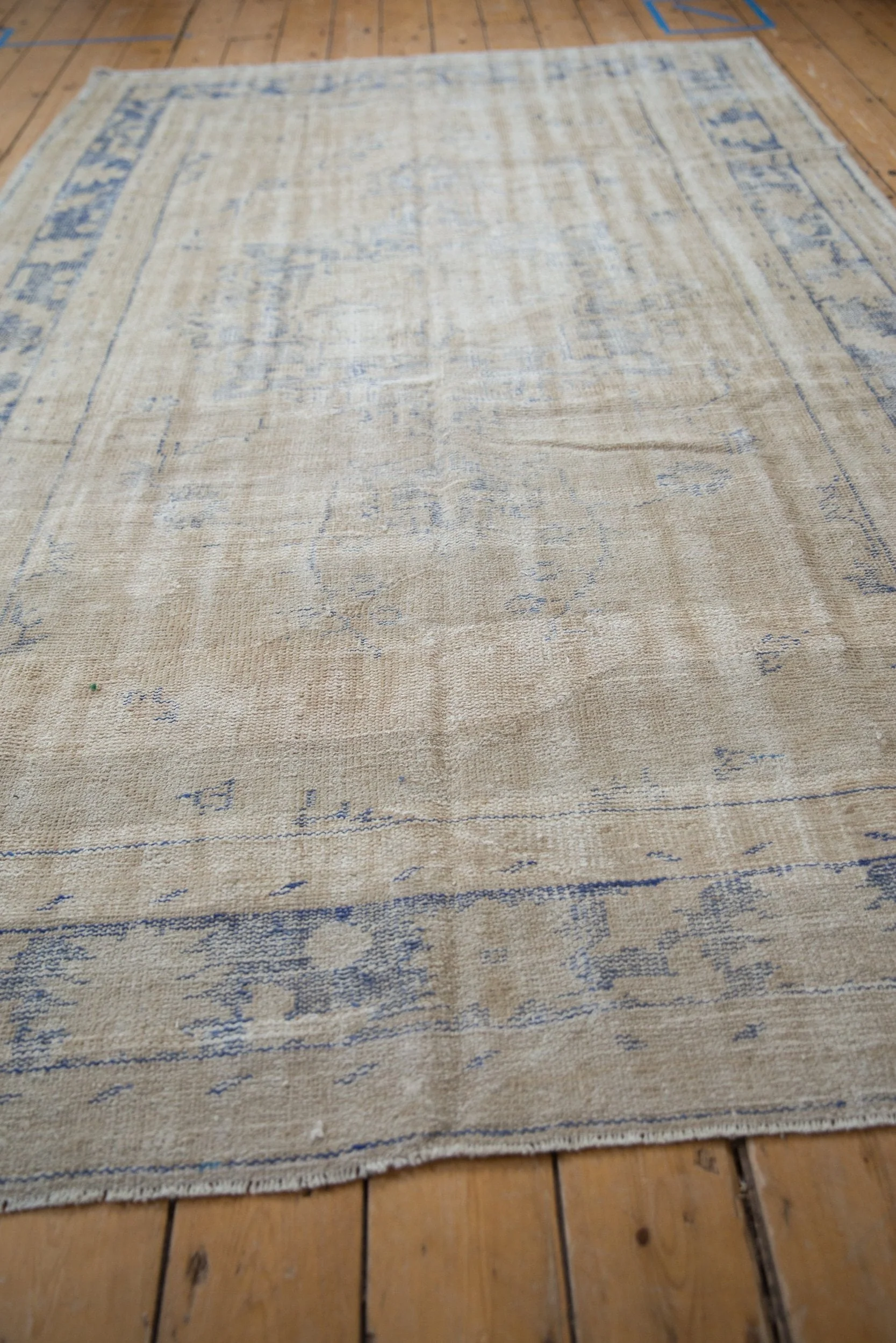 6x9.5 Vintage Distressed Oushak Carpet - Image 4