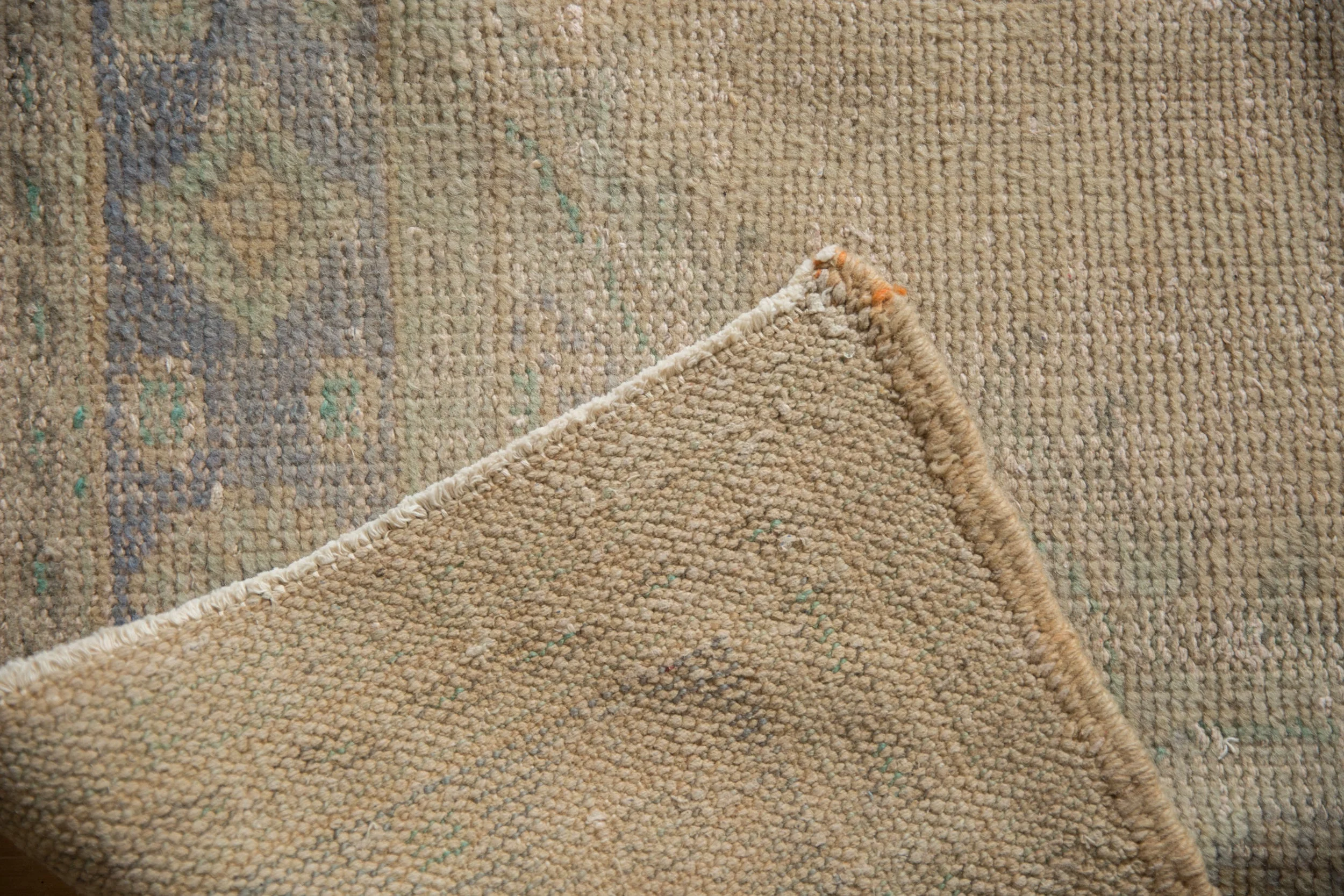6x9.5 Vintage Distressed Oushak Carpet - Image 10