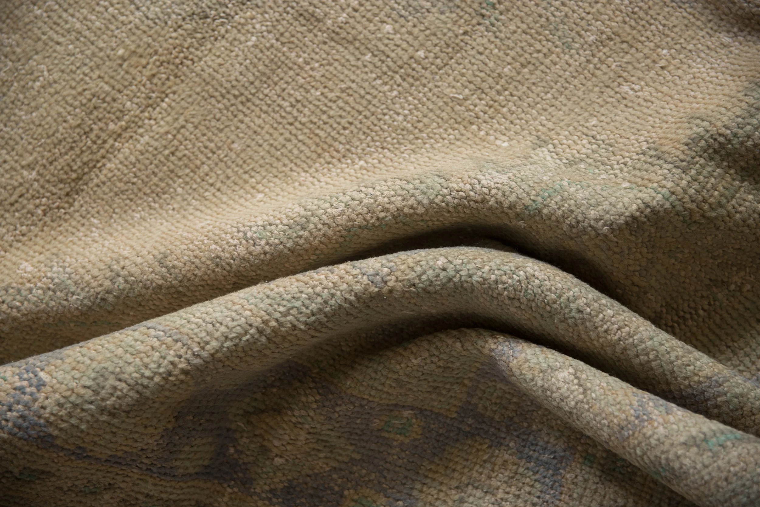 6x9.5 Vintage Distressed Oushak Carpet - Image 9