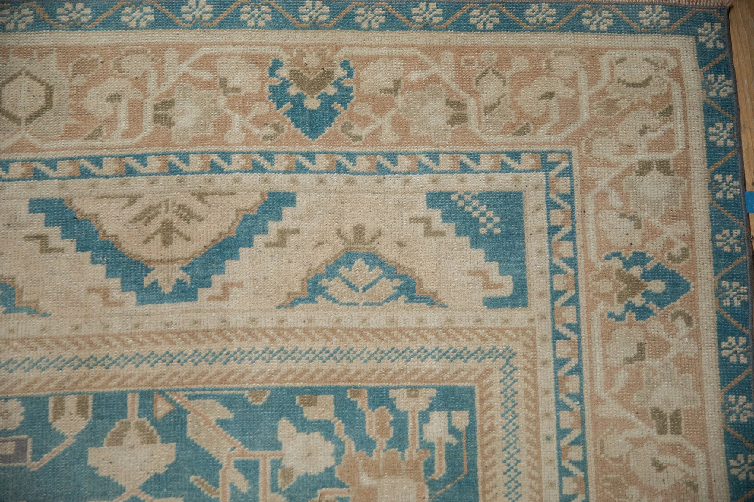 6x9.5 Vintage Distressed Oushak Carpet - Image 3
