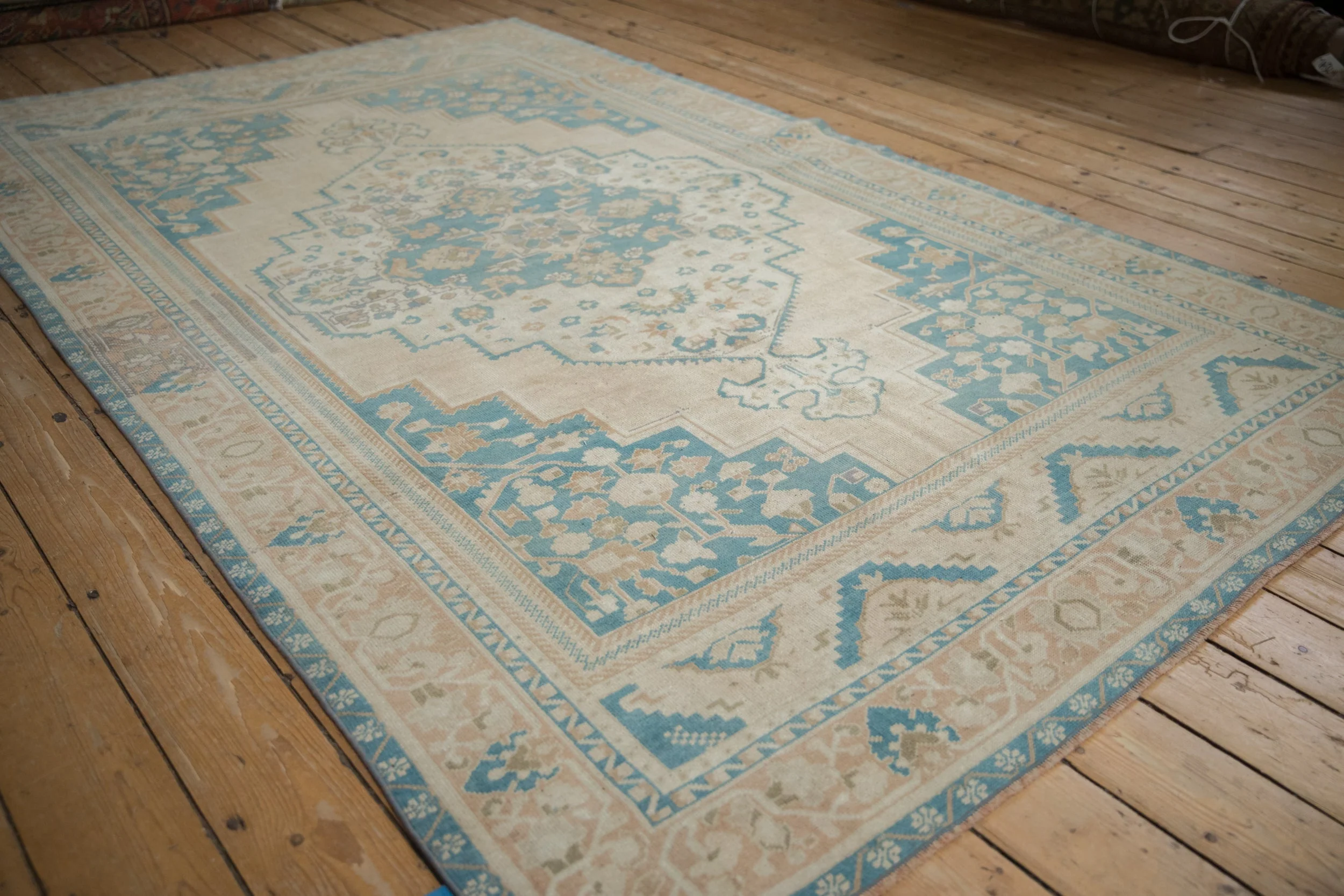 6x9.5 Vintage Distressed Oushak Carpet - Image 4