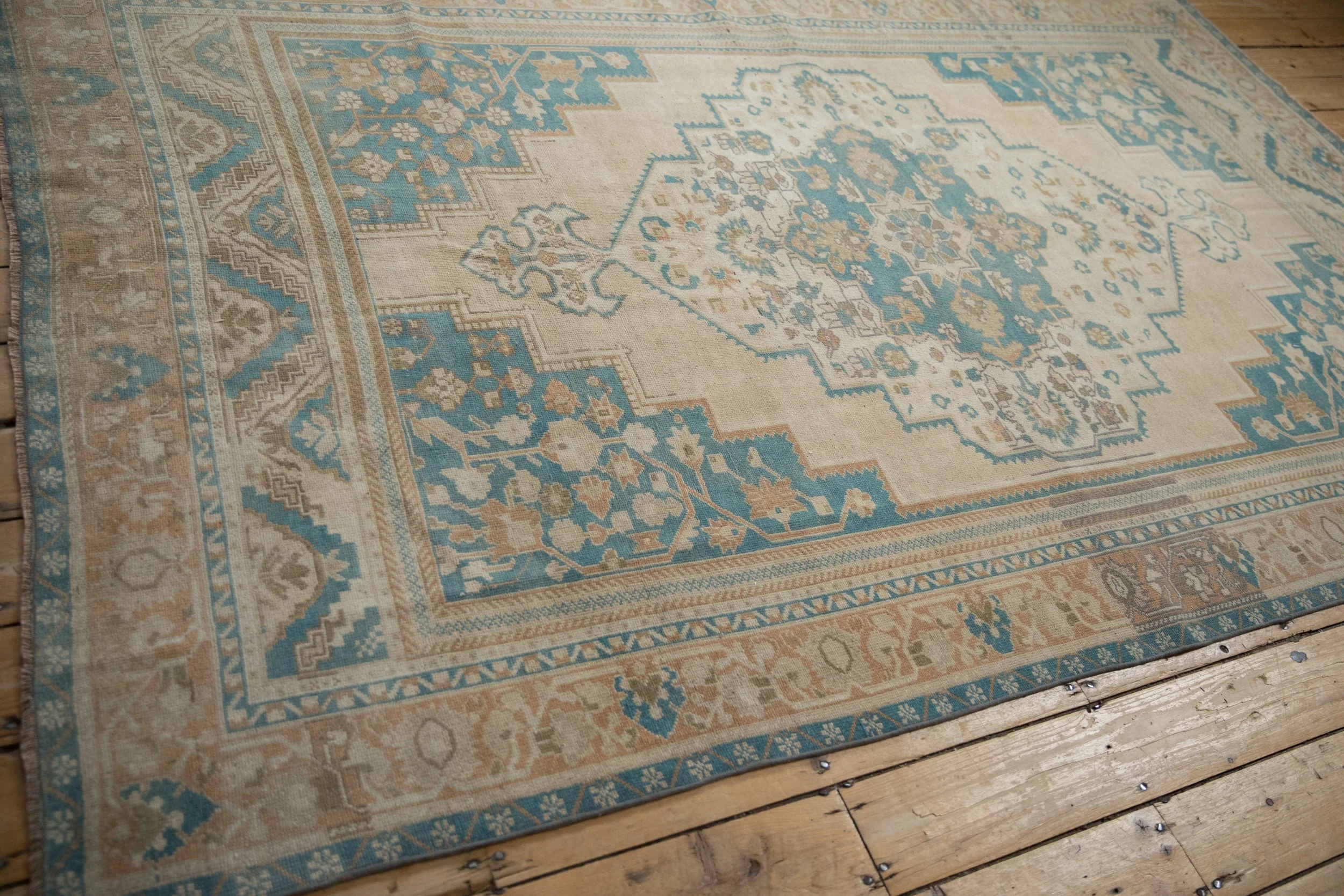 6x9.5 Vintage Distressed Oushak Carpet - Image 9