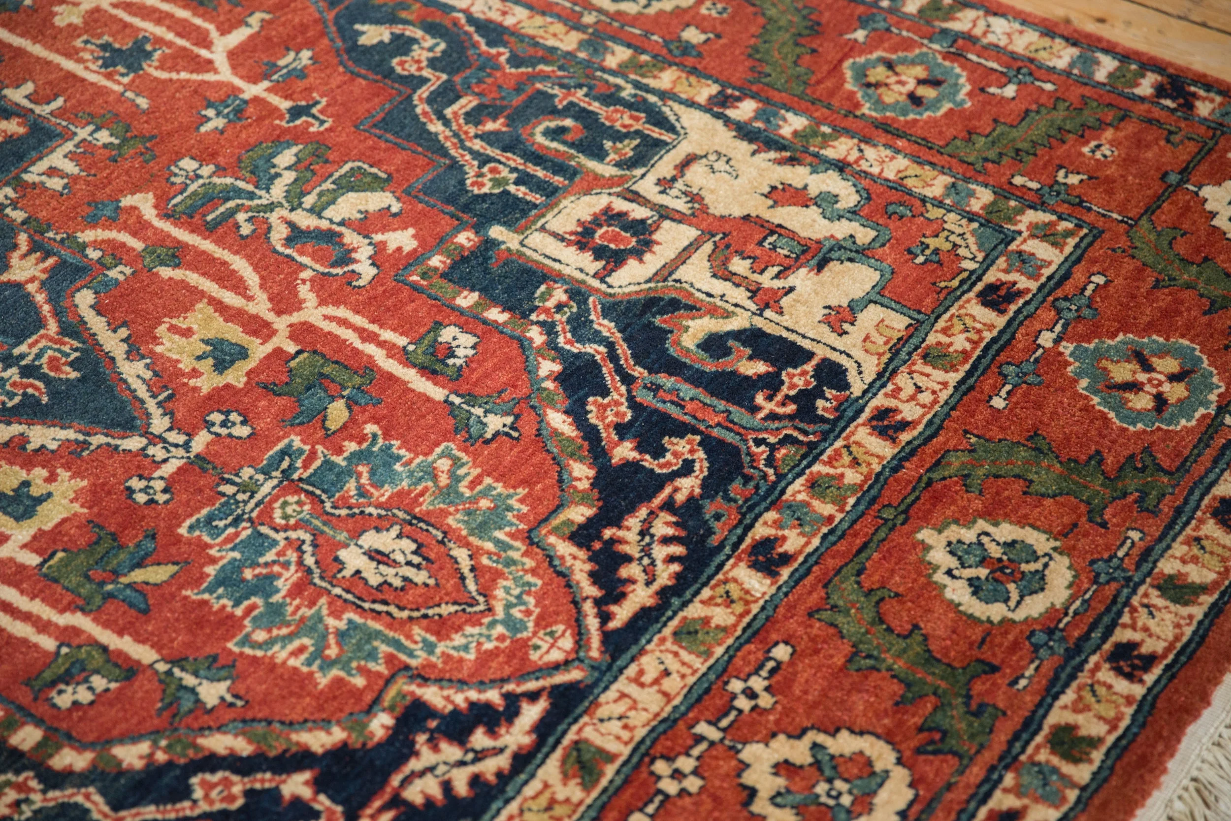 6x9.5 Vintage Indian Heriz Design Carpet - Image 9