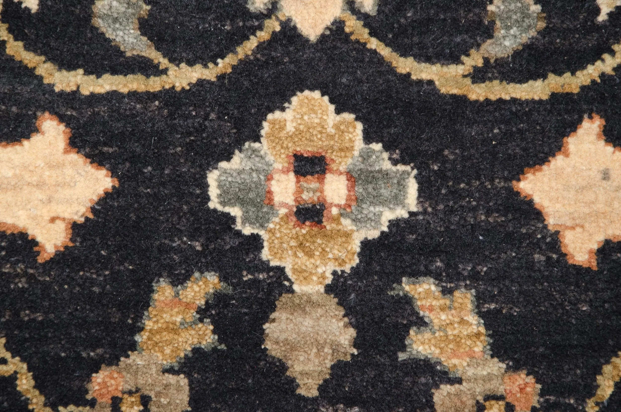 6x9 New Agra Carpet - Image 7