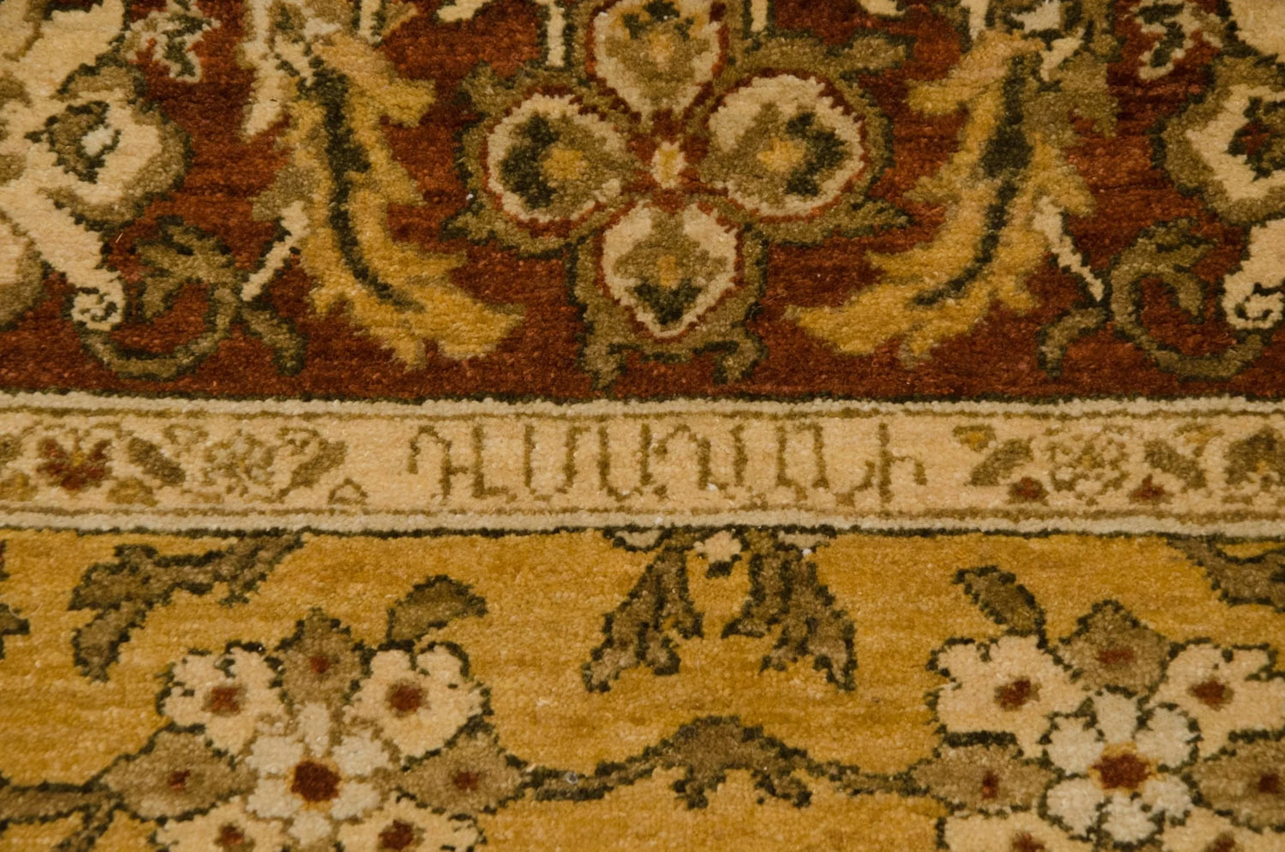6x9 Vintage Armenian Sultanabad Design Carpet - Image 5