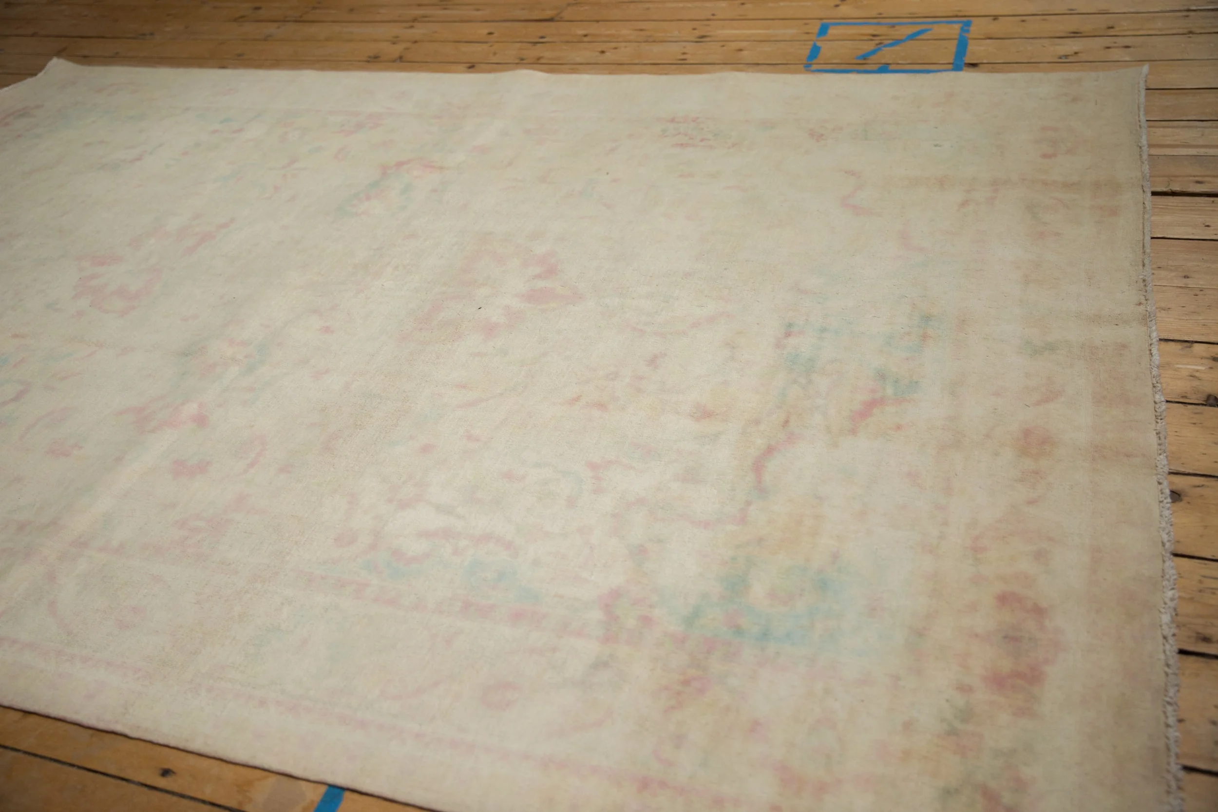 6x9 Vintage Distressed Bulgarian Polonaise Design Carpet - Image 11