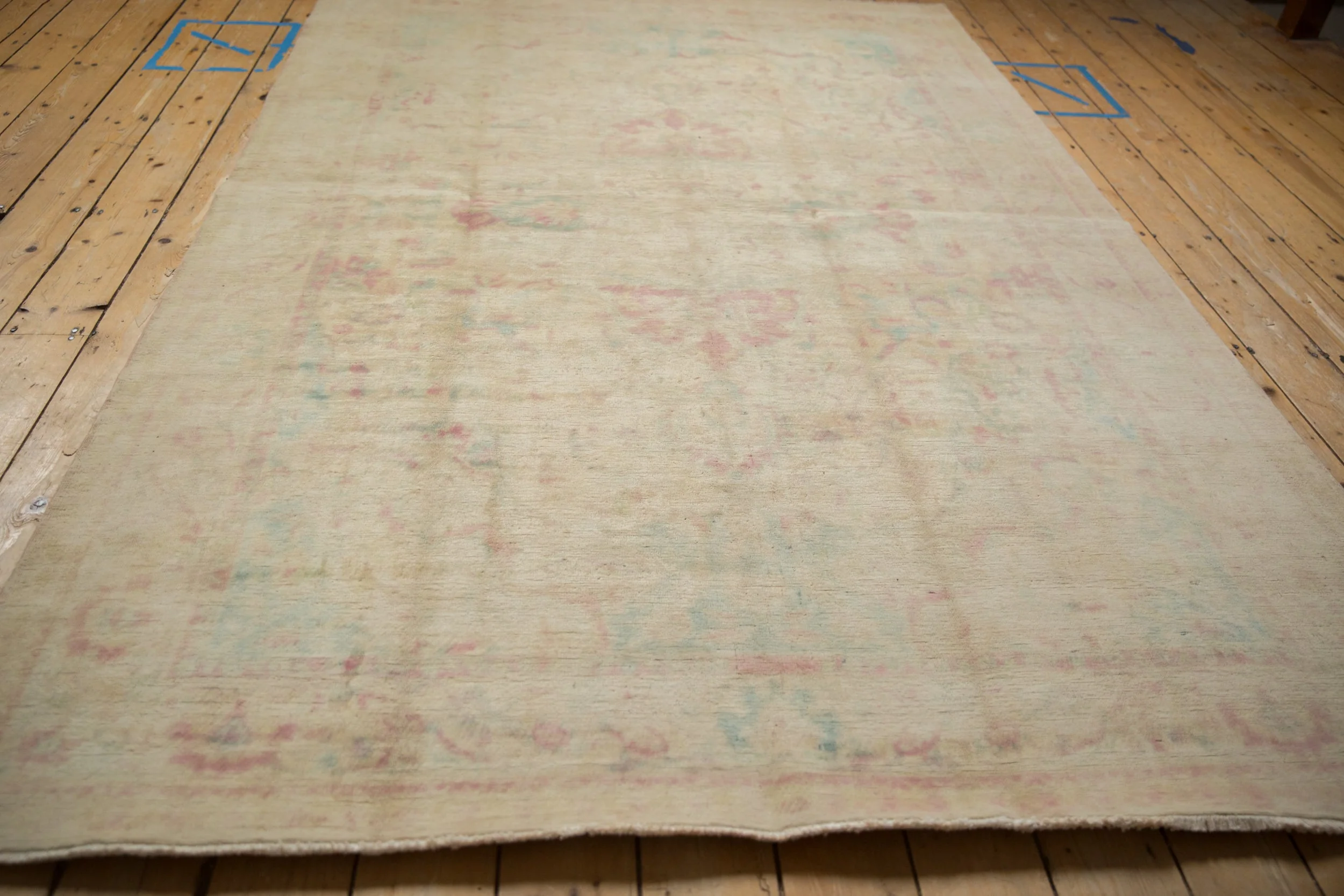 6x9 Vintage Distressed Bulgarian Polonaise Design Carpet - Image 3