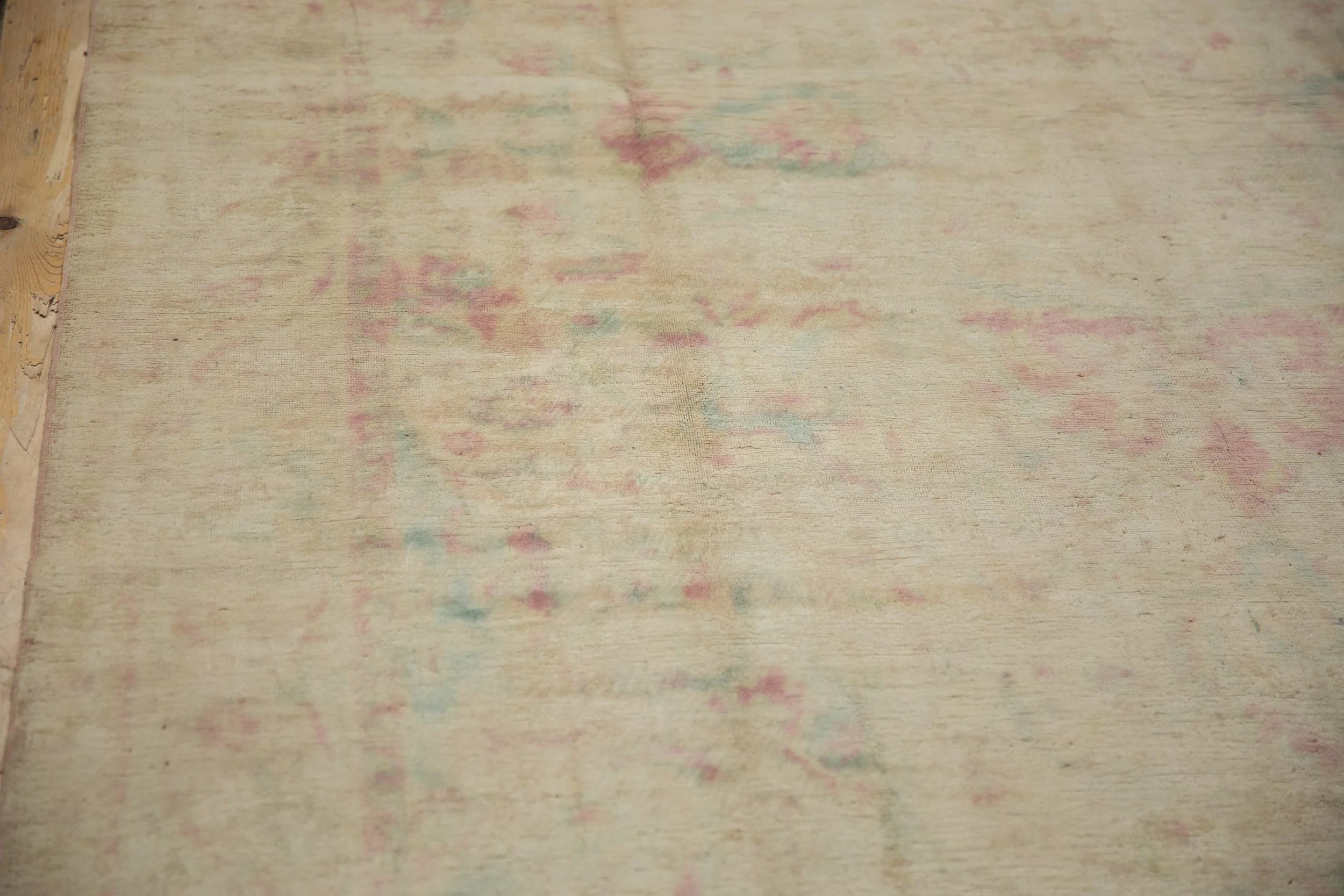 6x9 Vintage Distressed Bulgarian Polonaise Design Carpet - Image 9