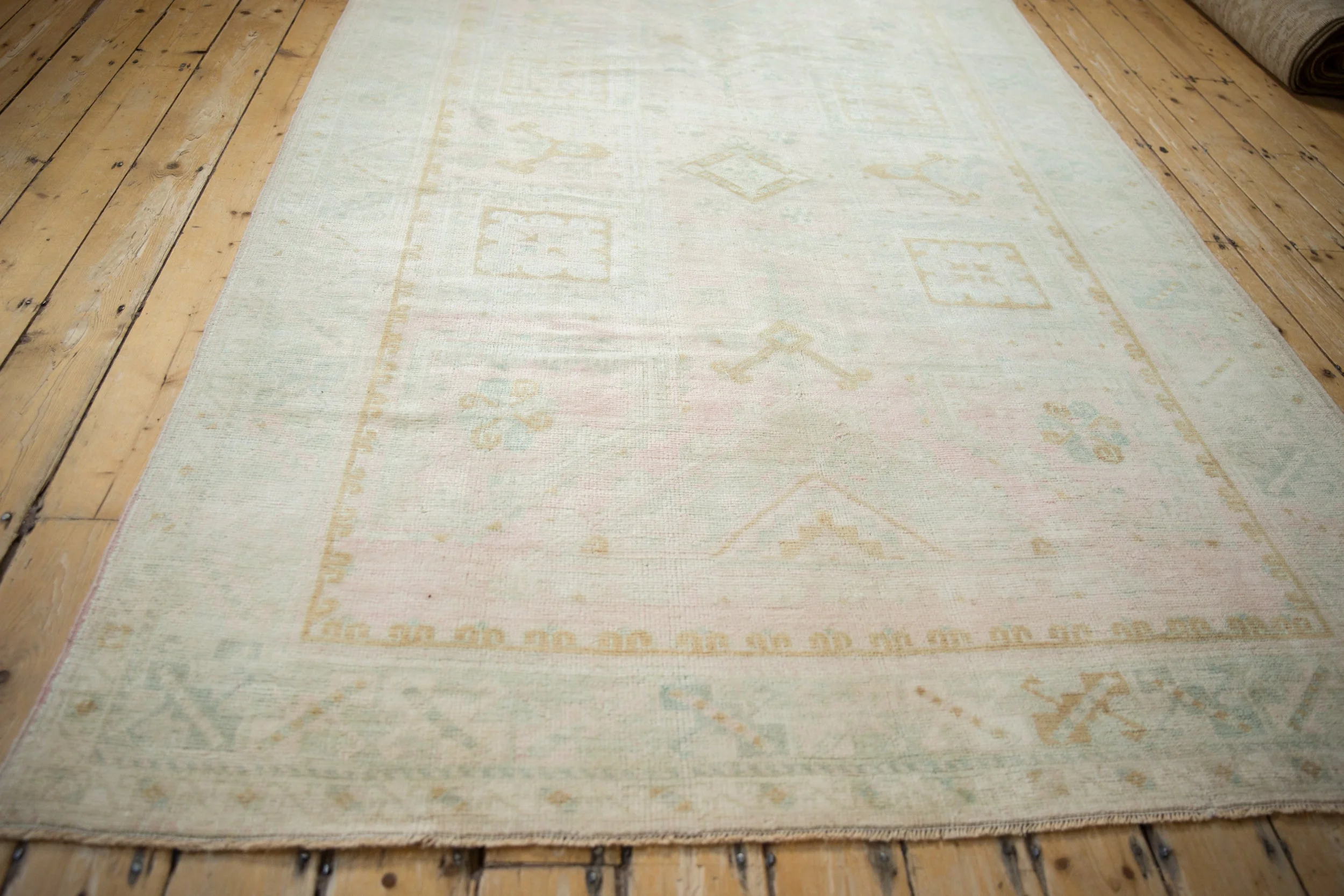 6x9 Vintage Distressed Oushak Carpet - Image 8