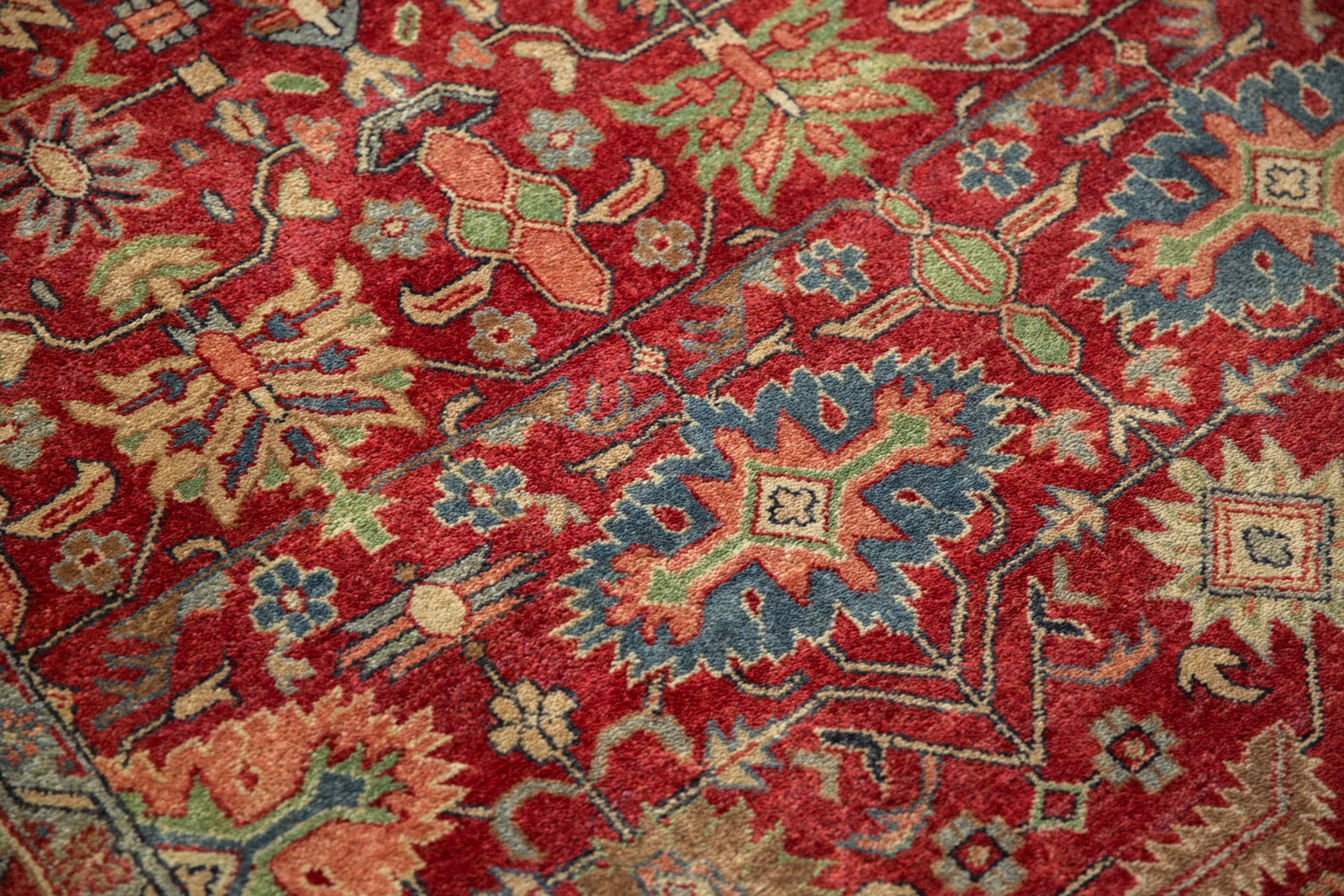 6x9 Vintage Indian Heriz Design Carpet - Image 4