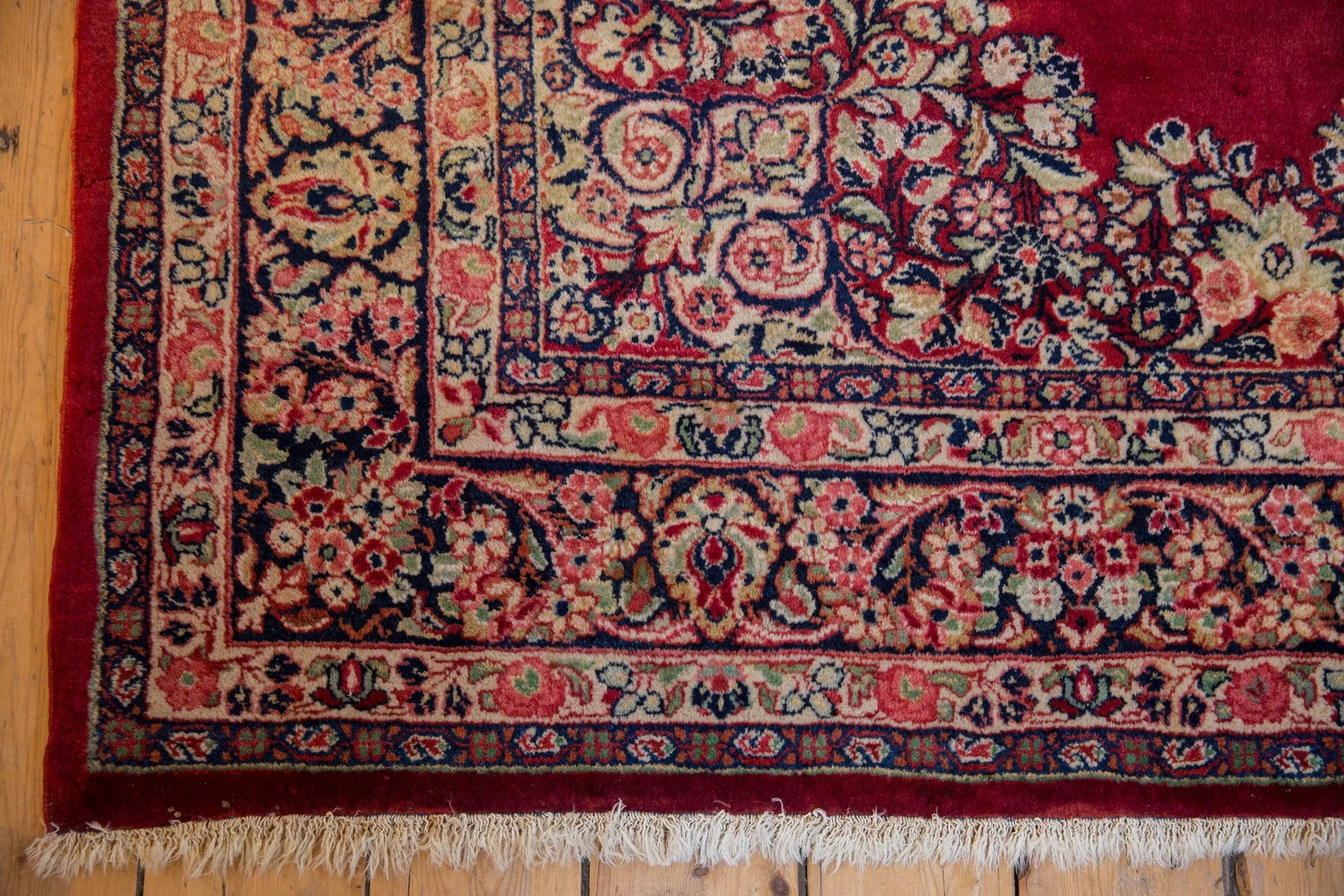 6x9 Vintage Sarouk Carpet - Image 4