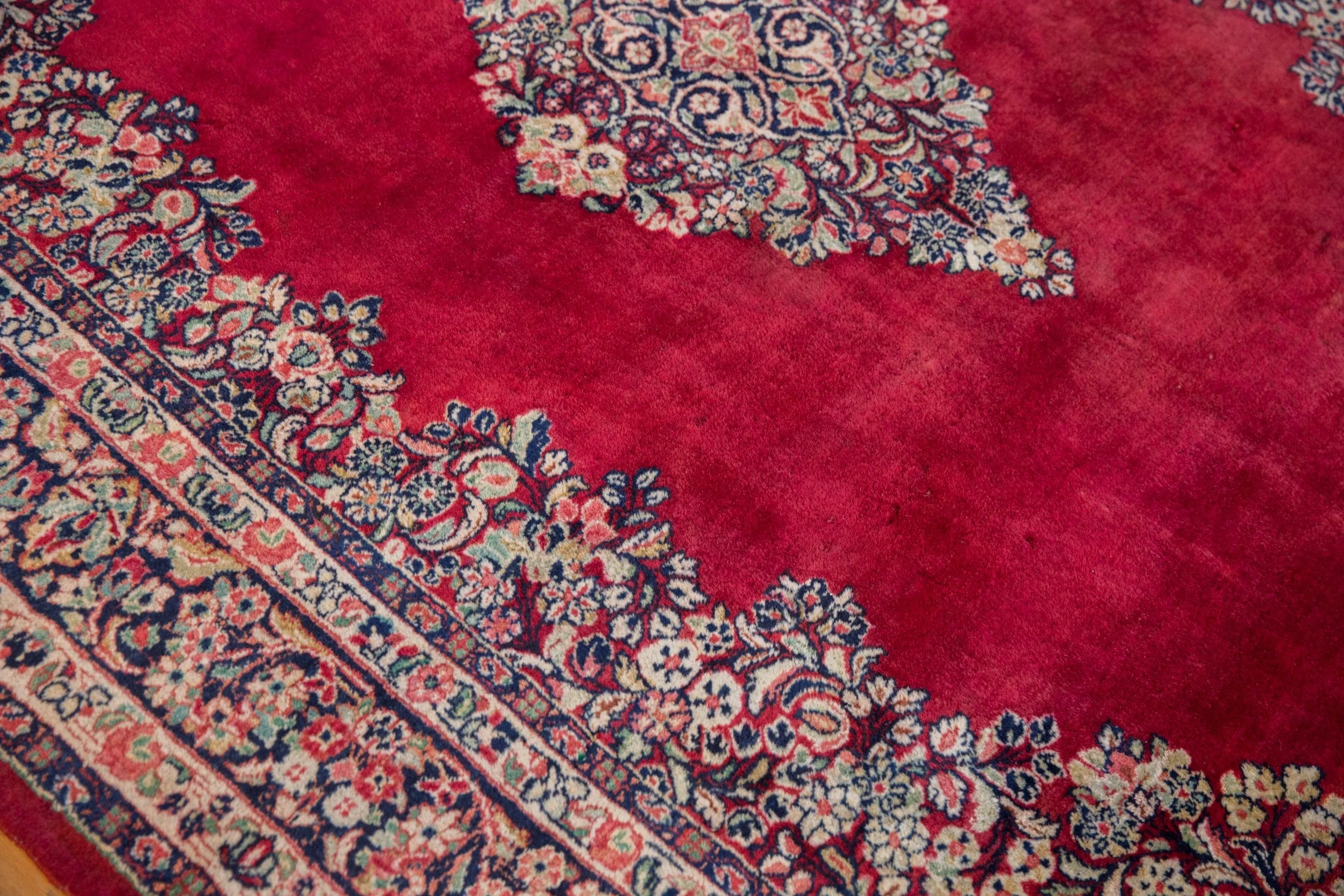 6x9 Vintage Sarouk Carpet - Image 5