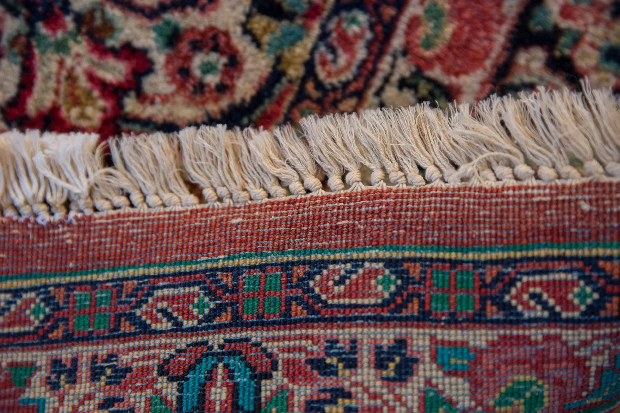 6x9 Vintage Sarouk Carpet - Image 9