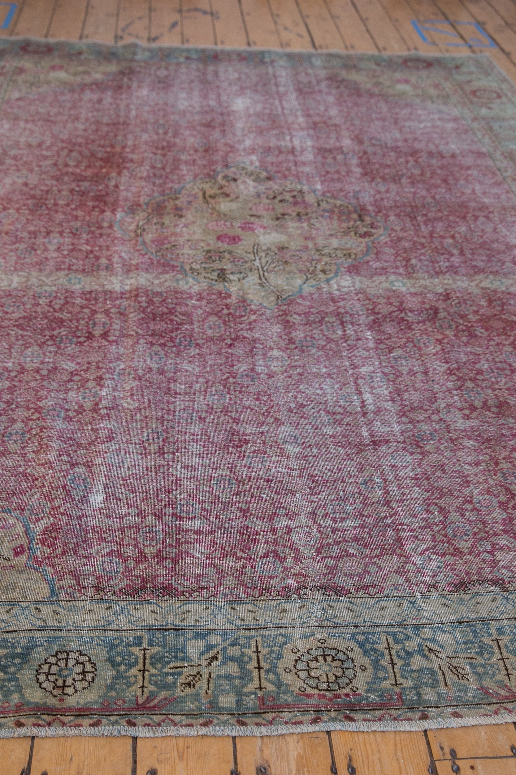 7.5x10.5 Vintage Distressed Kayseri Carpet - Image 7