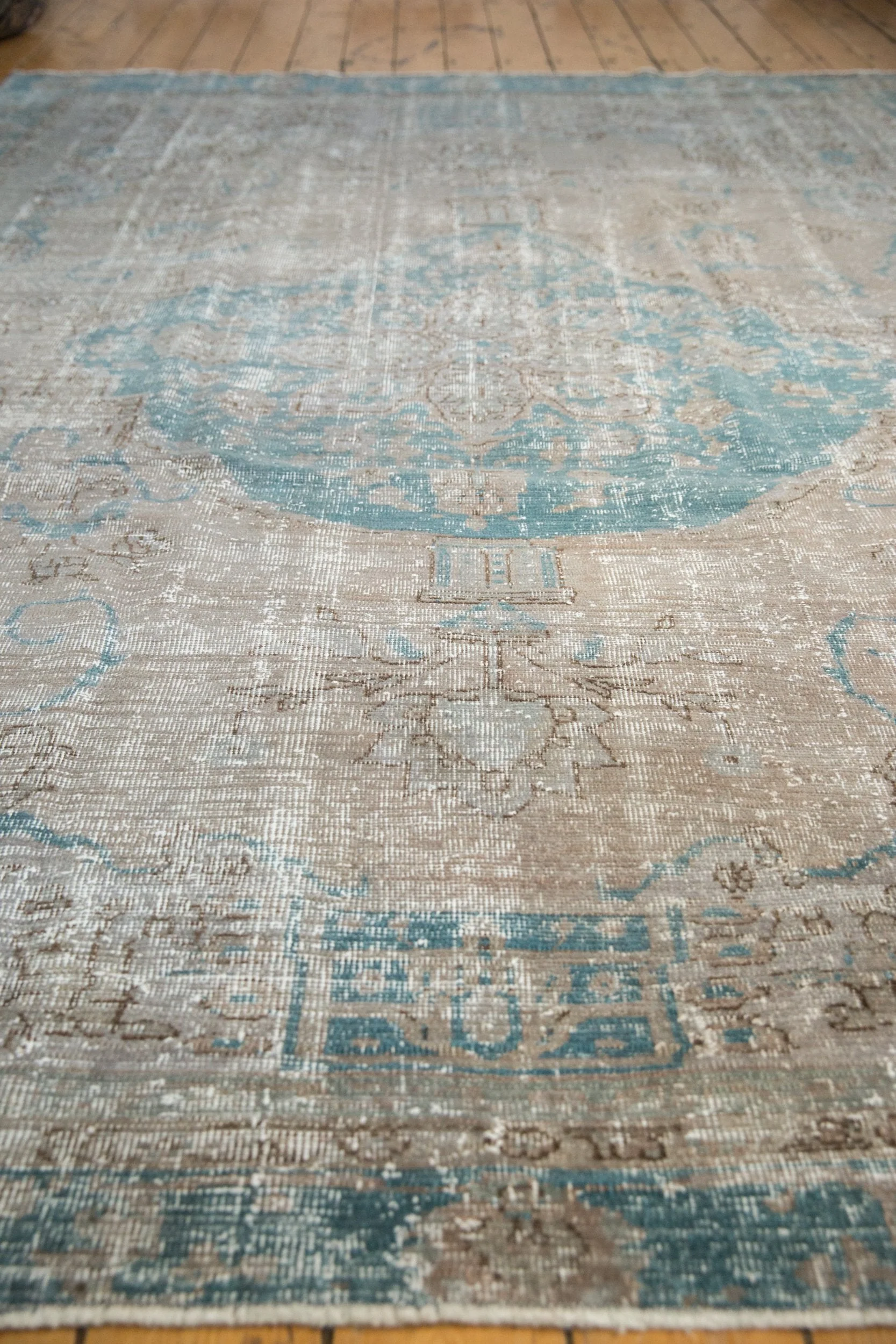 7.5x10.5 Vintage Distressed Oushak Carpet - Image 10