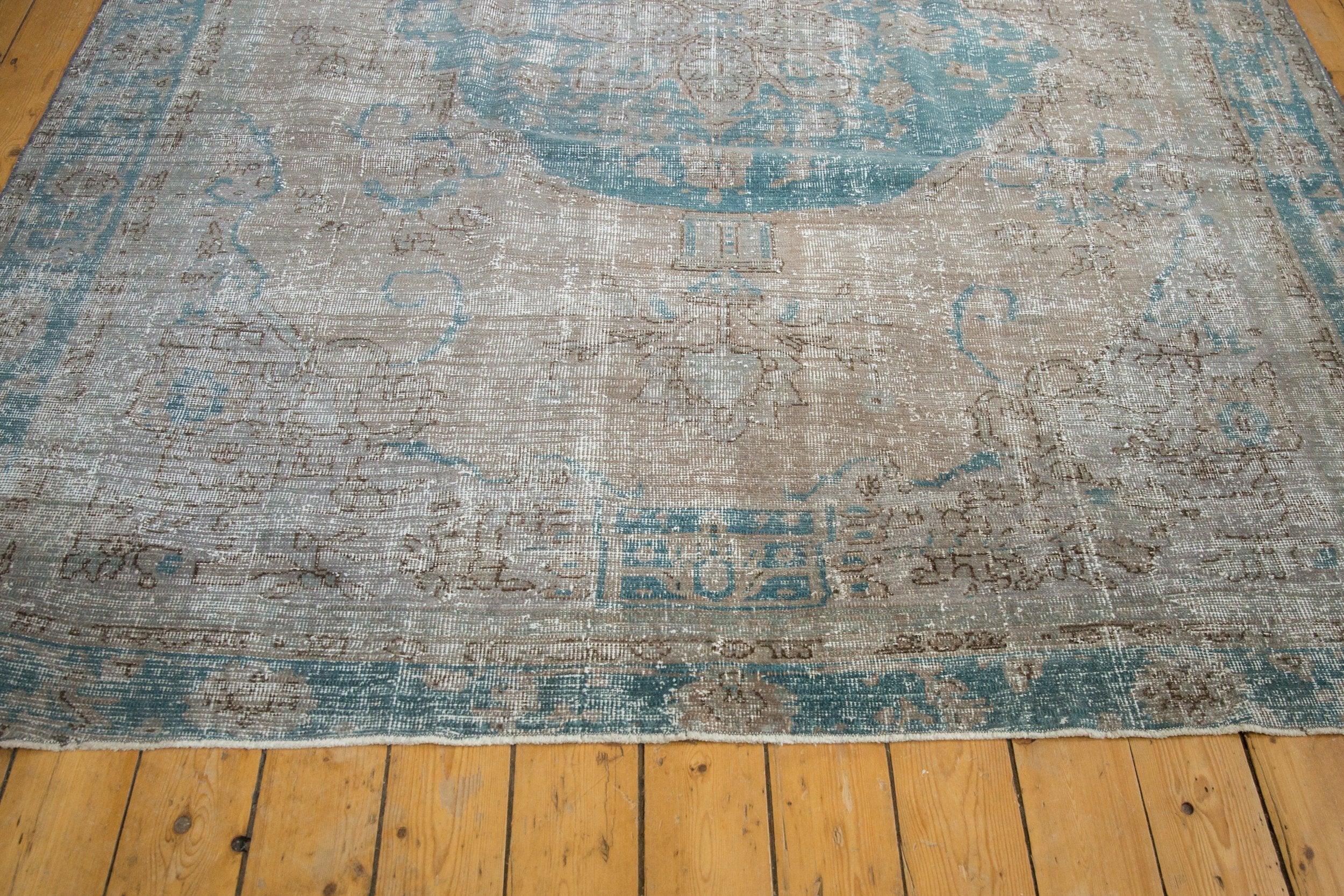 7.5x10.5 Vintage Distressed Oushak Carpet - Image 15