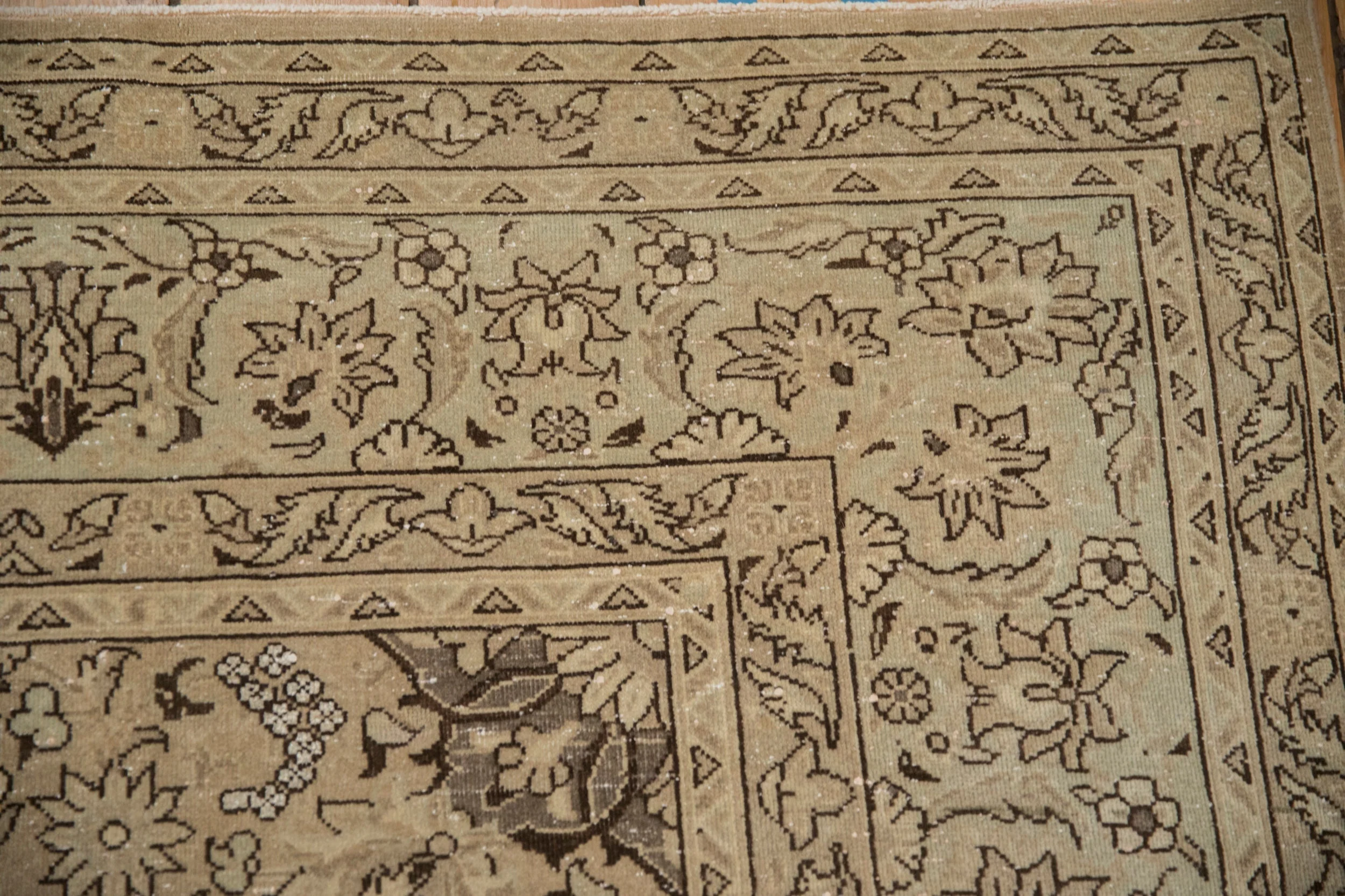 7.5x10.5 Vintage Distressed Tabriz Carpet - Image 3