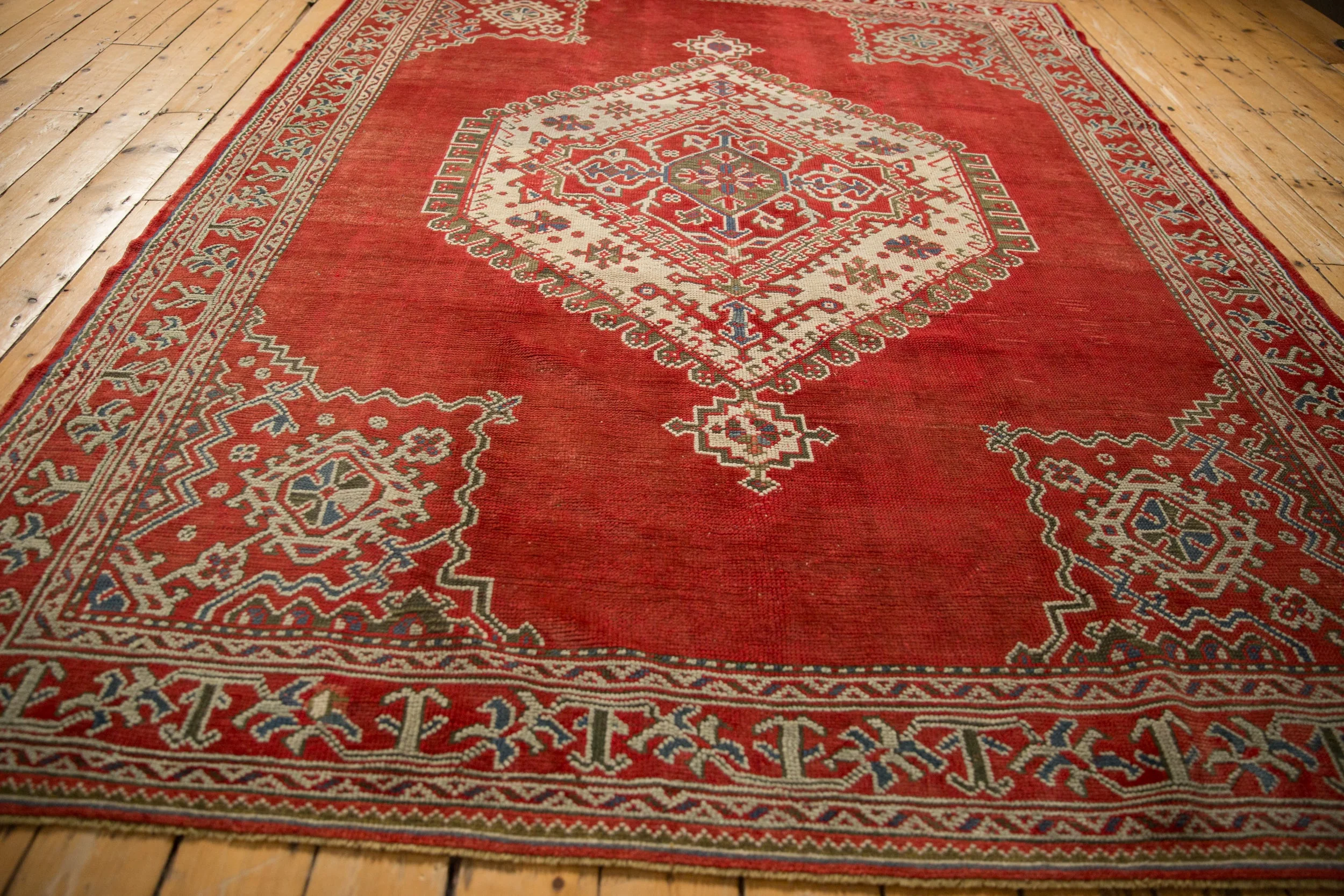 7.5x10 Distressed Oushak Carpet - Image 7