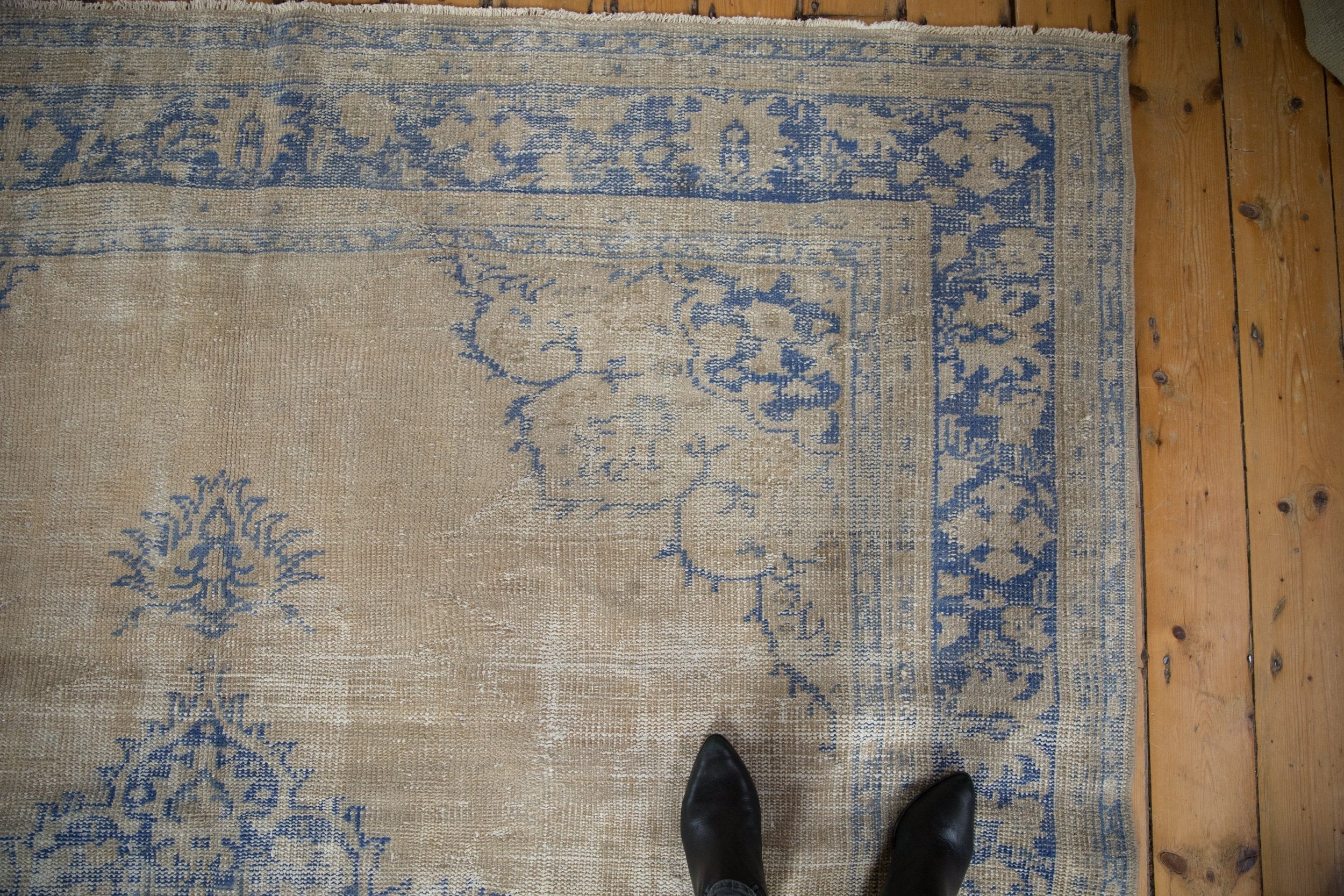 7.5x10 Vintage Distressed Oushak Carpet - Image 6