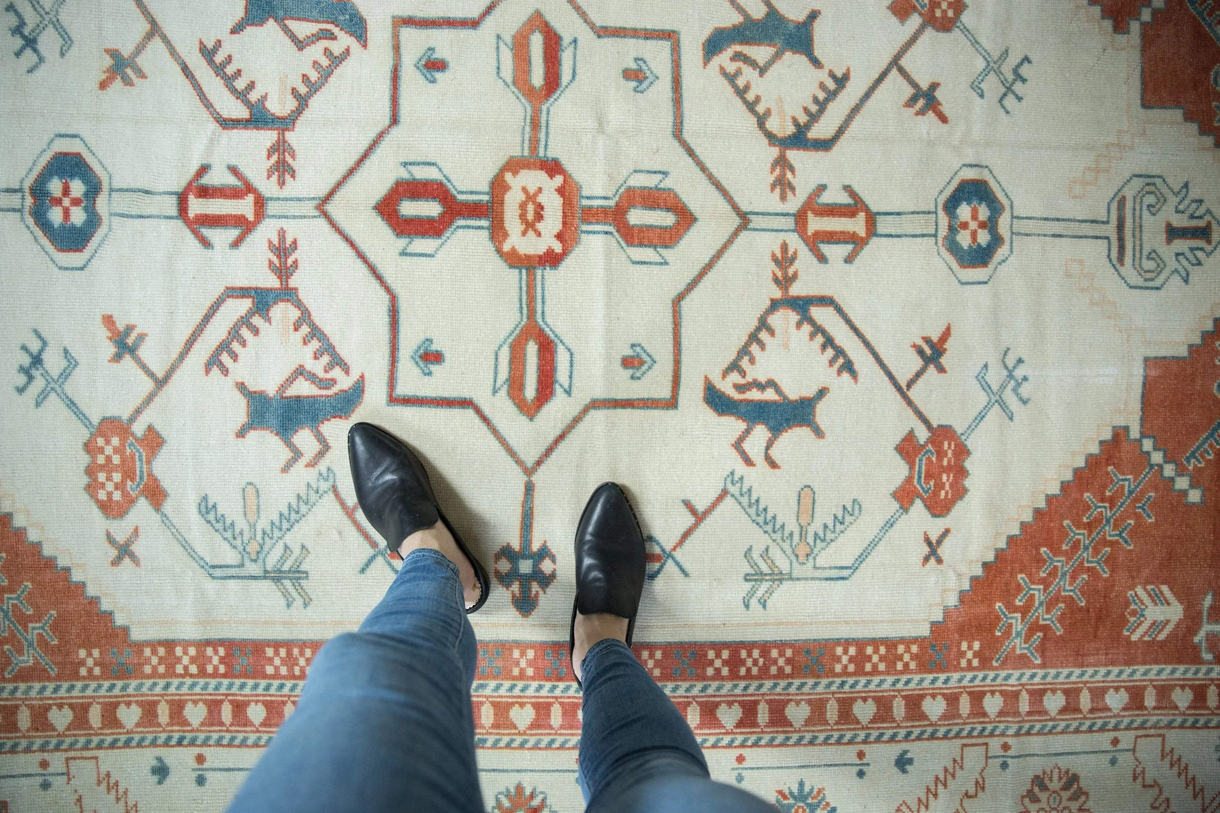 7.5x10 Vintage Distressed Oushak Carpet - Image 2