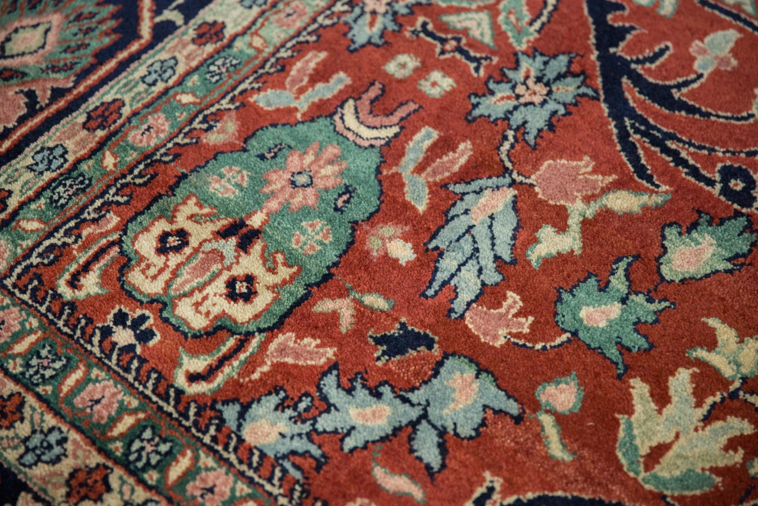 7.5x10 Vintage Indian Bijar Design Carpet - Image 12