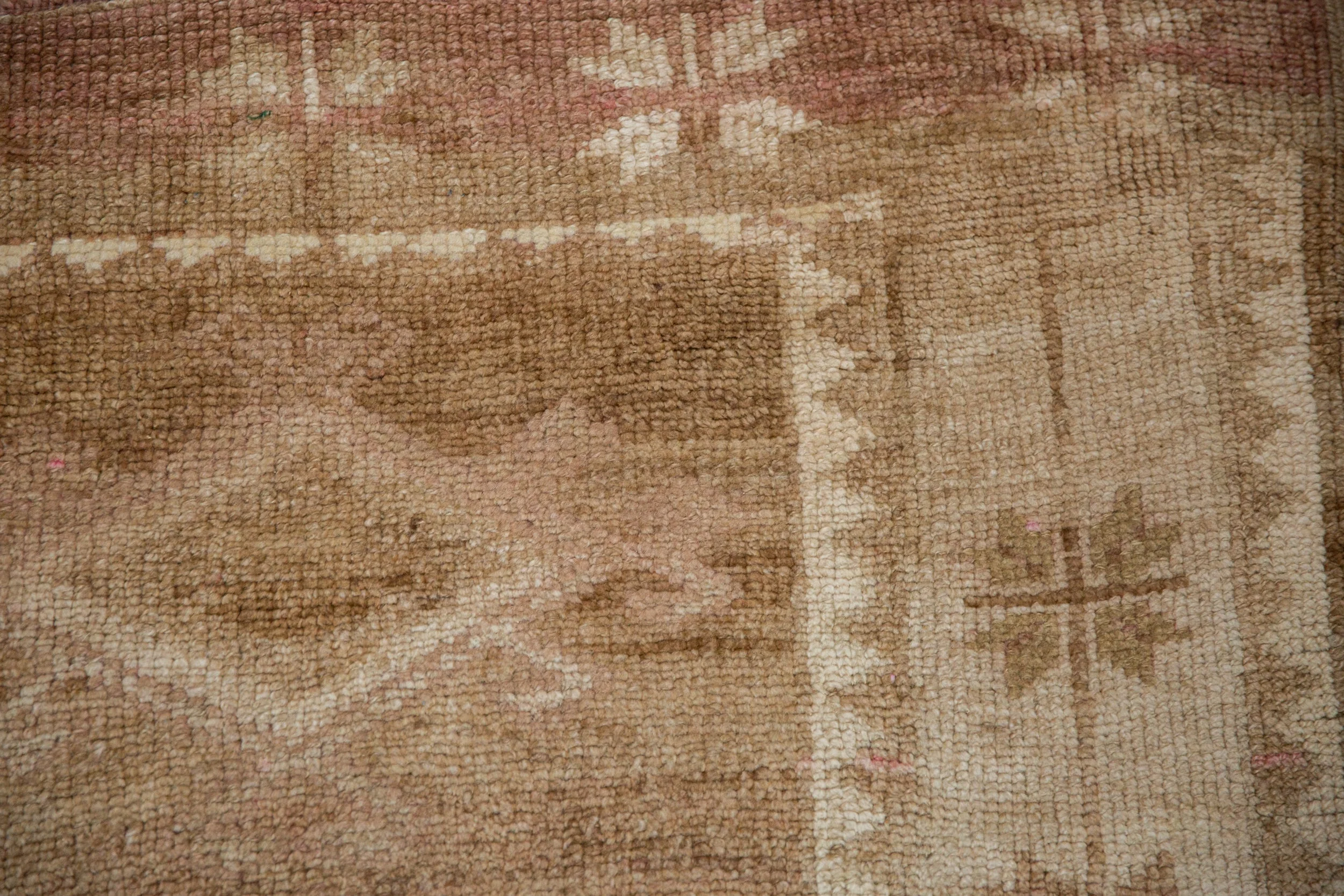 7.5x11 Vintage Distressed Kars Carpet - Image 3