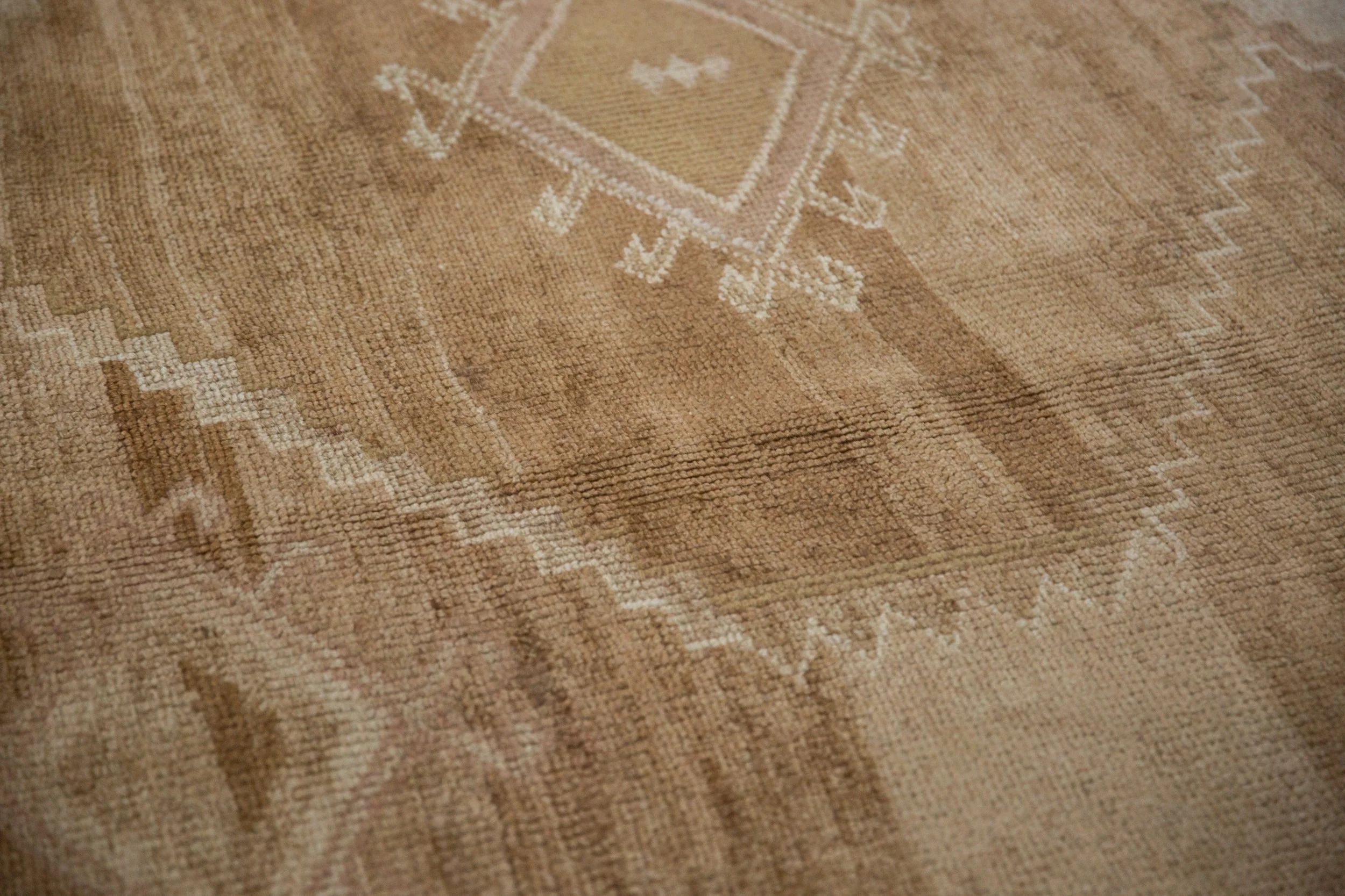 7.5x11 Vintage Distressed Kars Carpet - Image 6