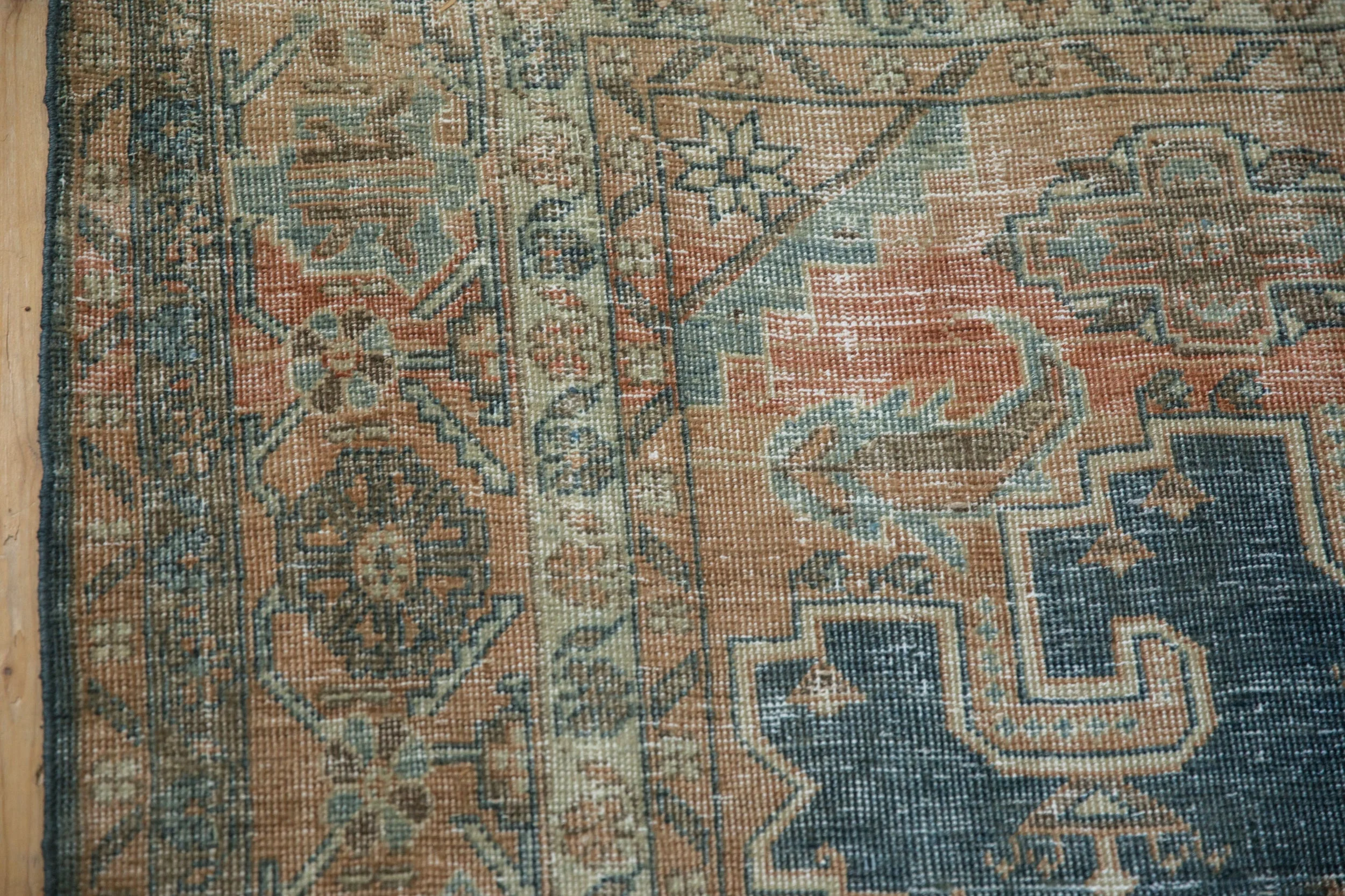 7.5x11 Vintage Distressed Veece Carpet - Image 15