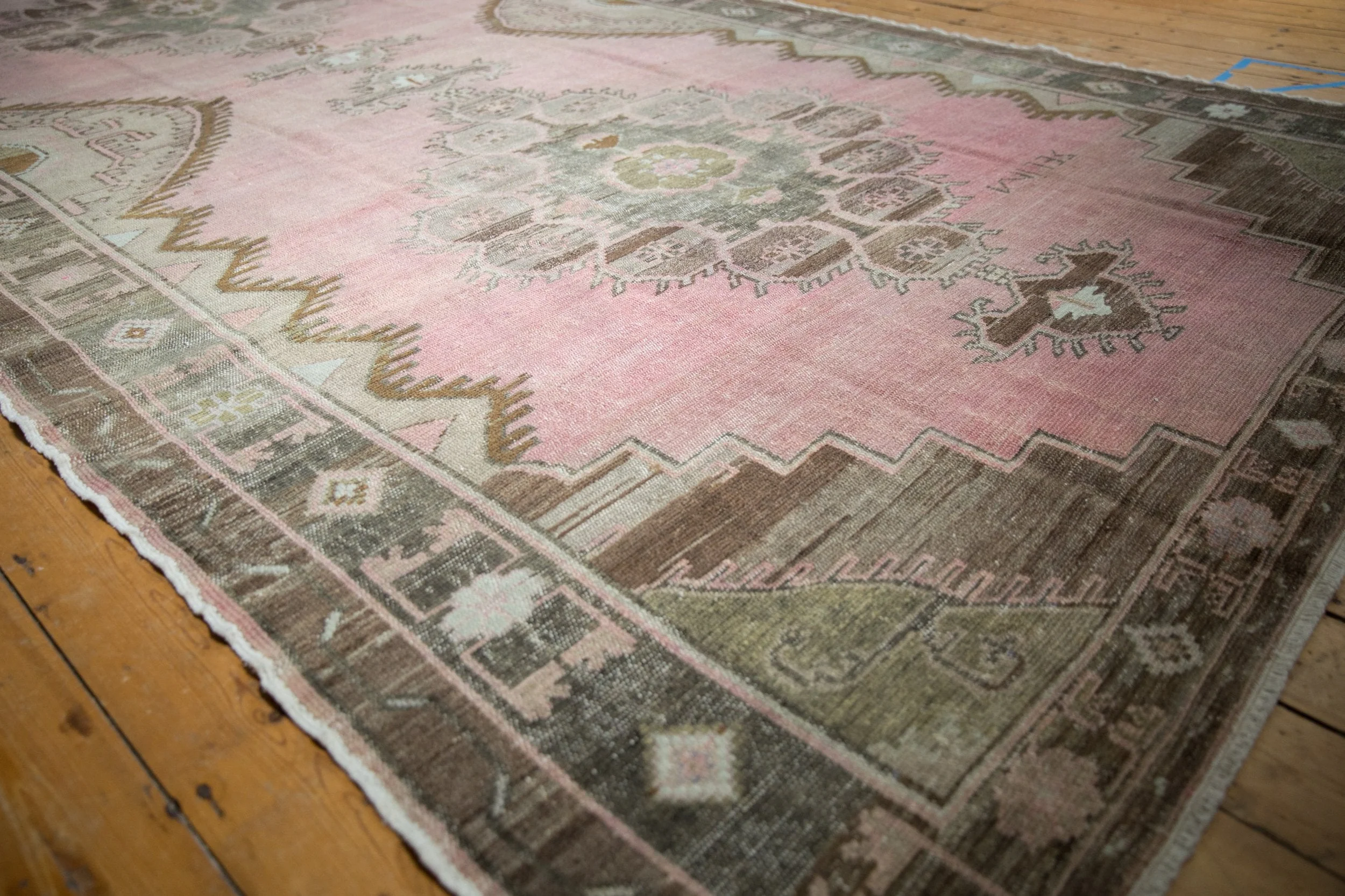 7.5x15.5 Vintage Distressed Kars Carpet Runner - Image 3