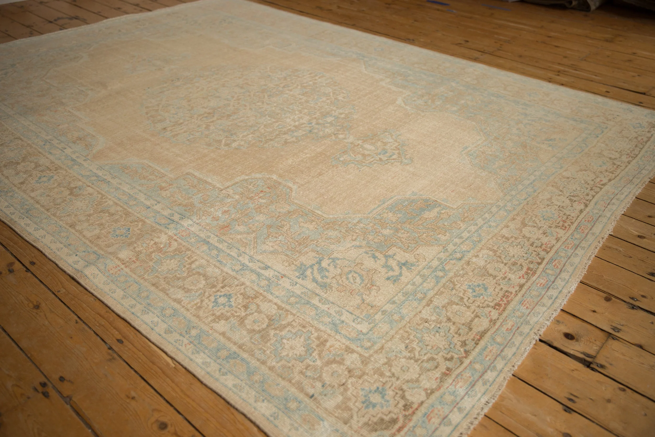 7.5x9.5 Vintage Distressed Birjand Carpet - Image 4