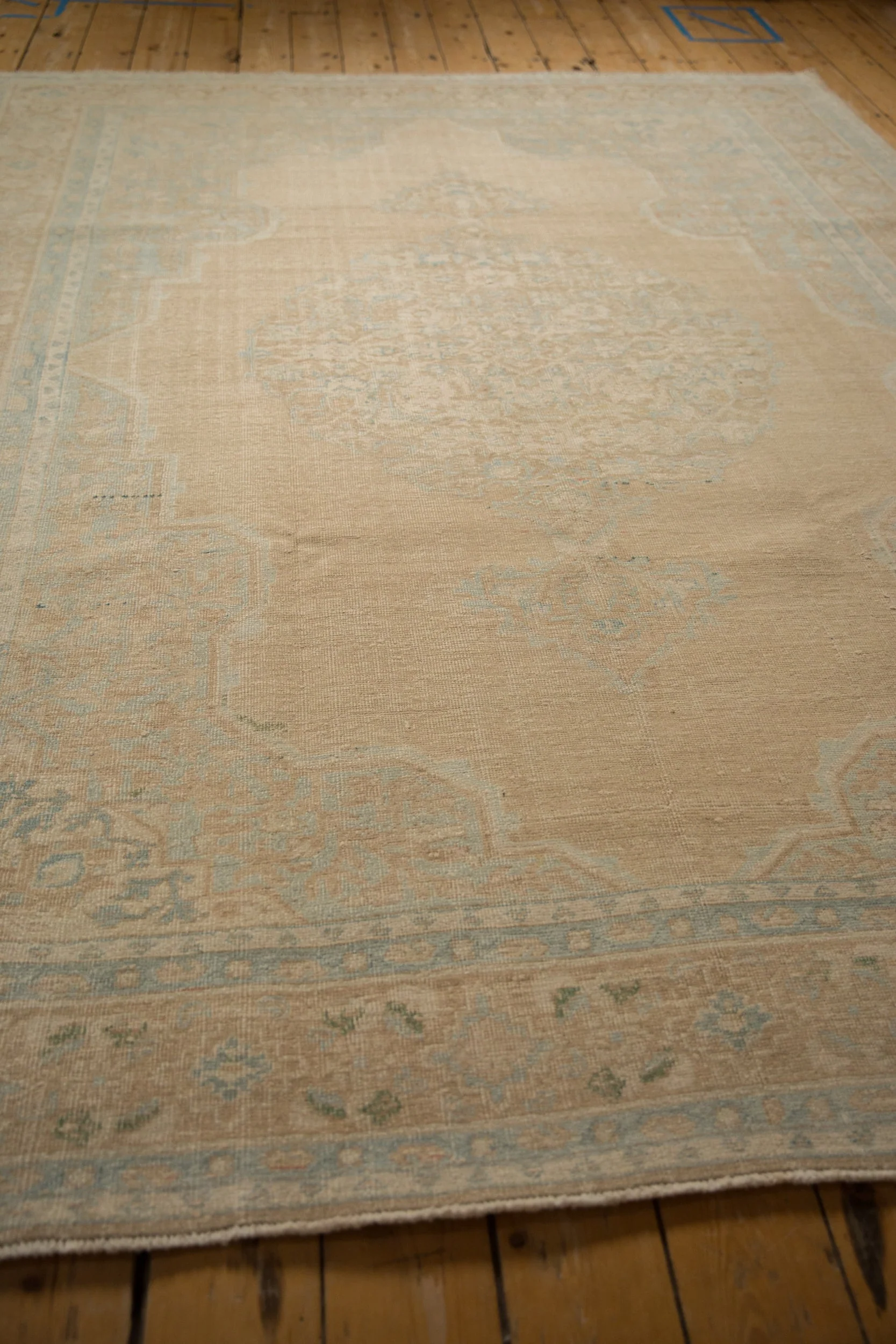 7.5x9.5 Vintage Distressed Birjand Carpet - Image 6