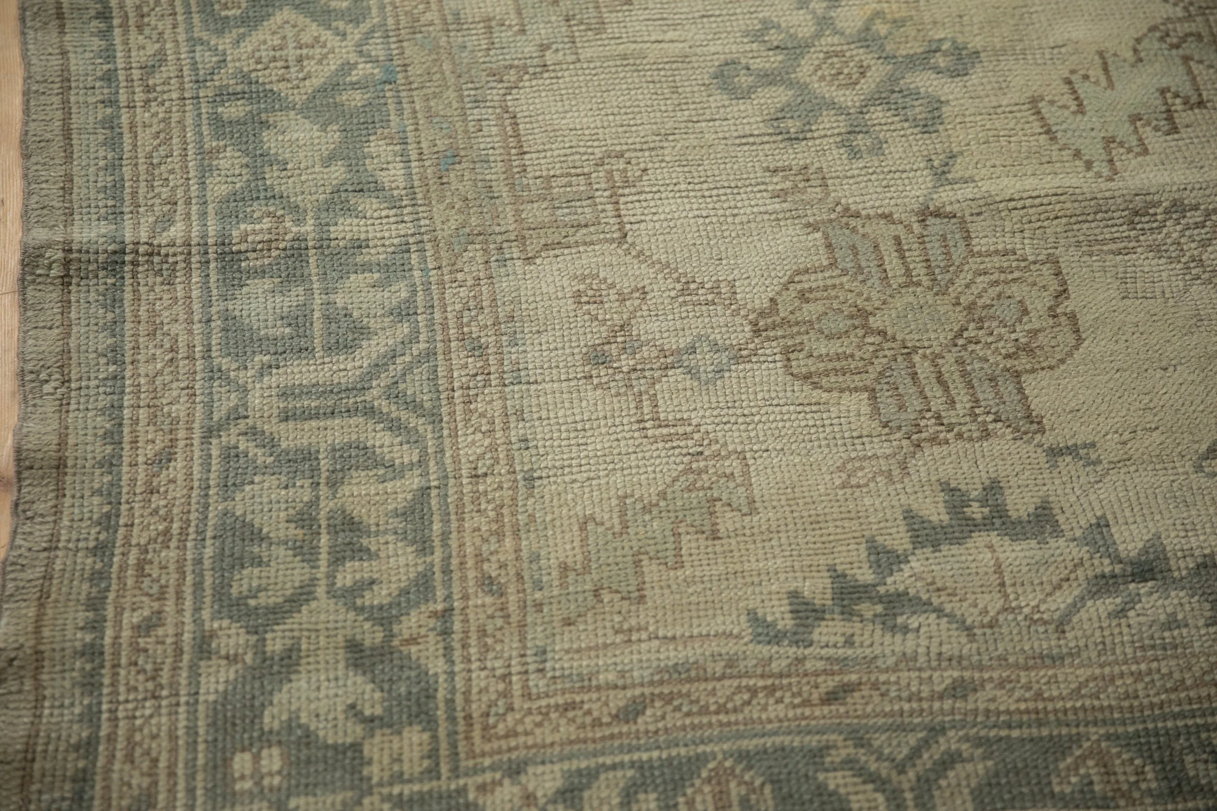 7.5x9.5 Vintage Distressed Oushak Carpet - Image 10