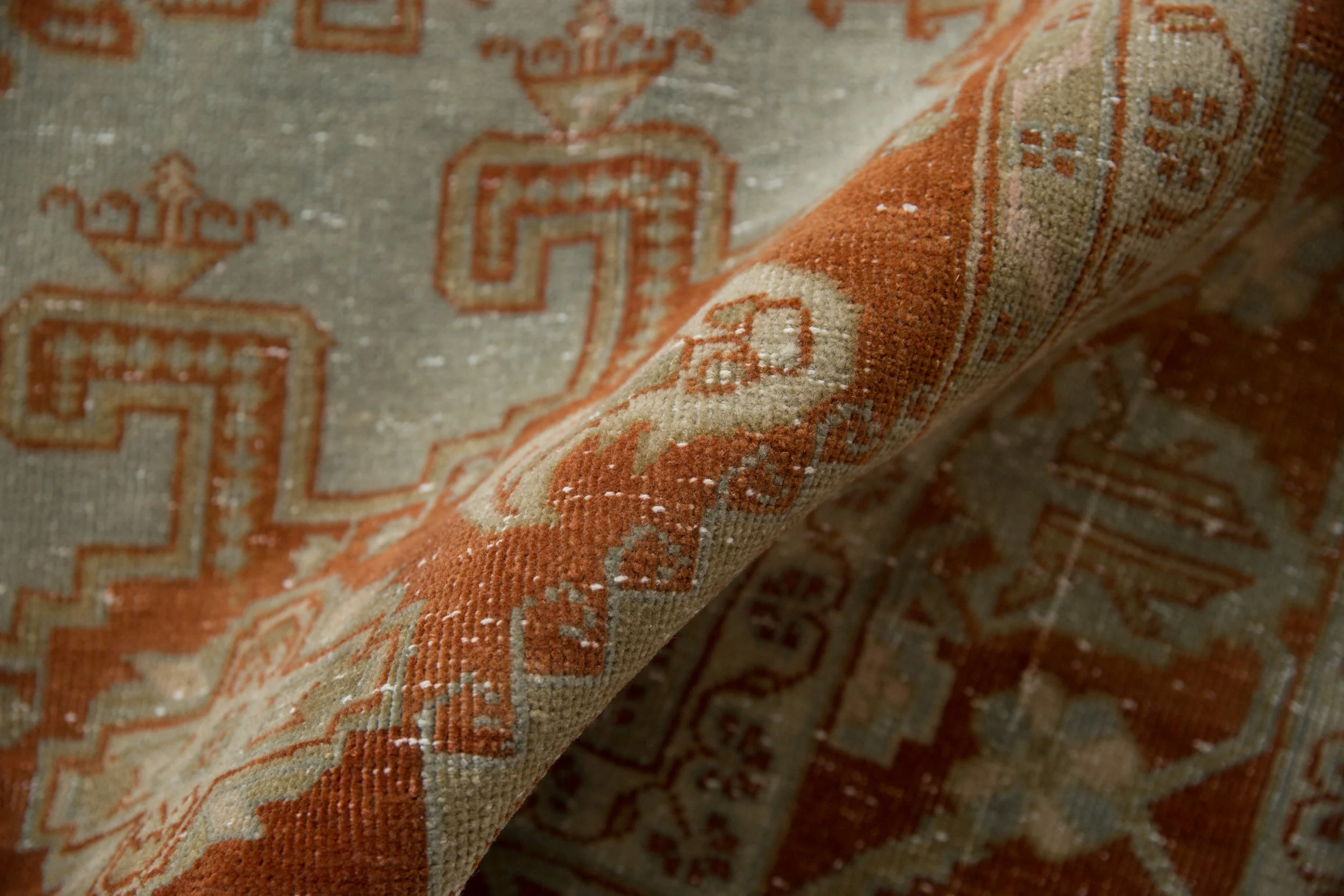 7.5x9.5 Vintage Distressed Veece Carpet - Image 10