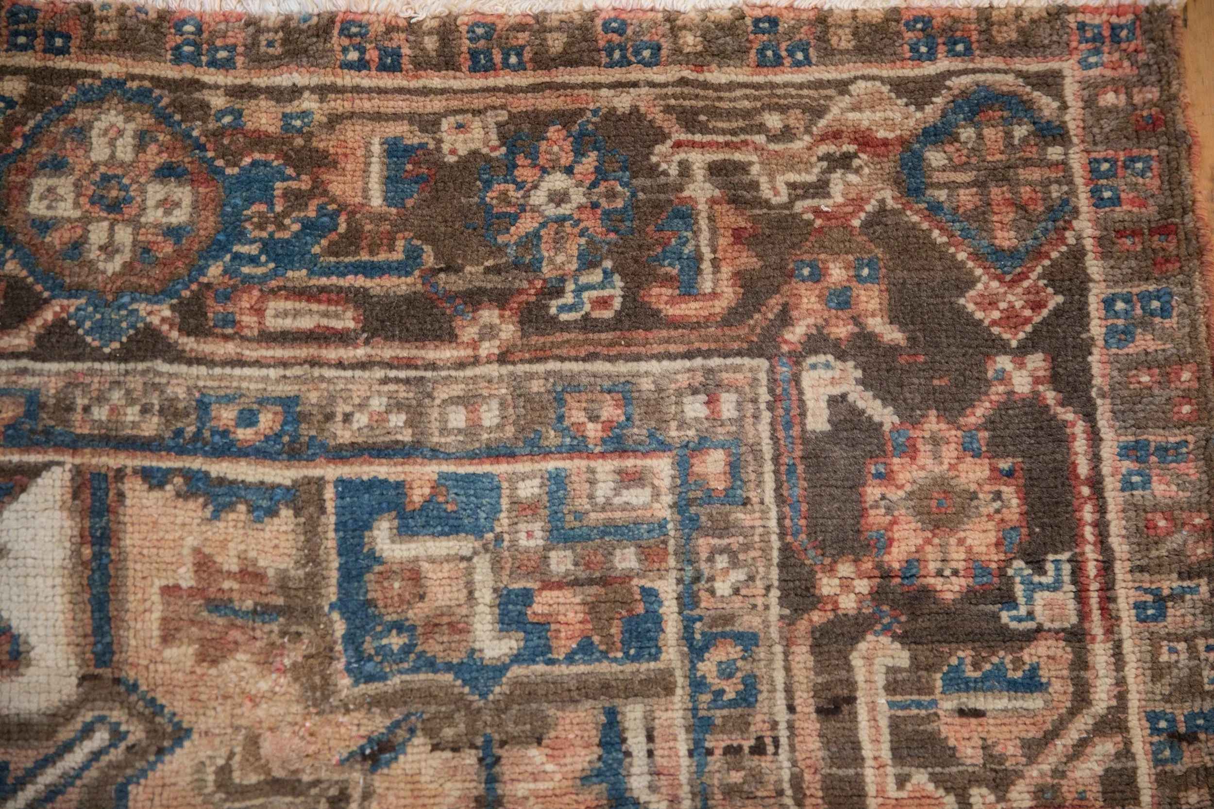 7.5x9.5 Vintage Mehrivan Carpet - Image 3