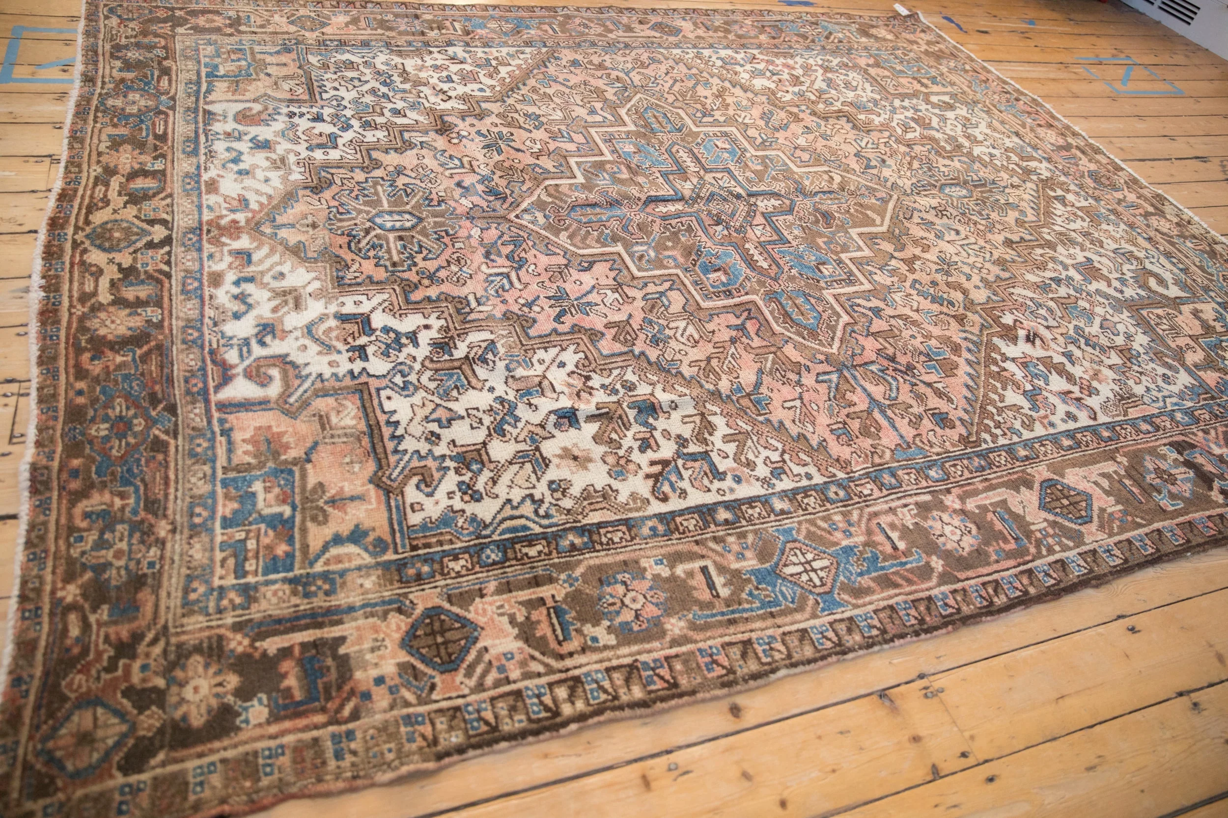 7.5x9.5 Vintage Mehrivan Carpet - Image 8
