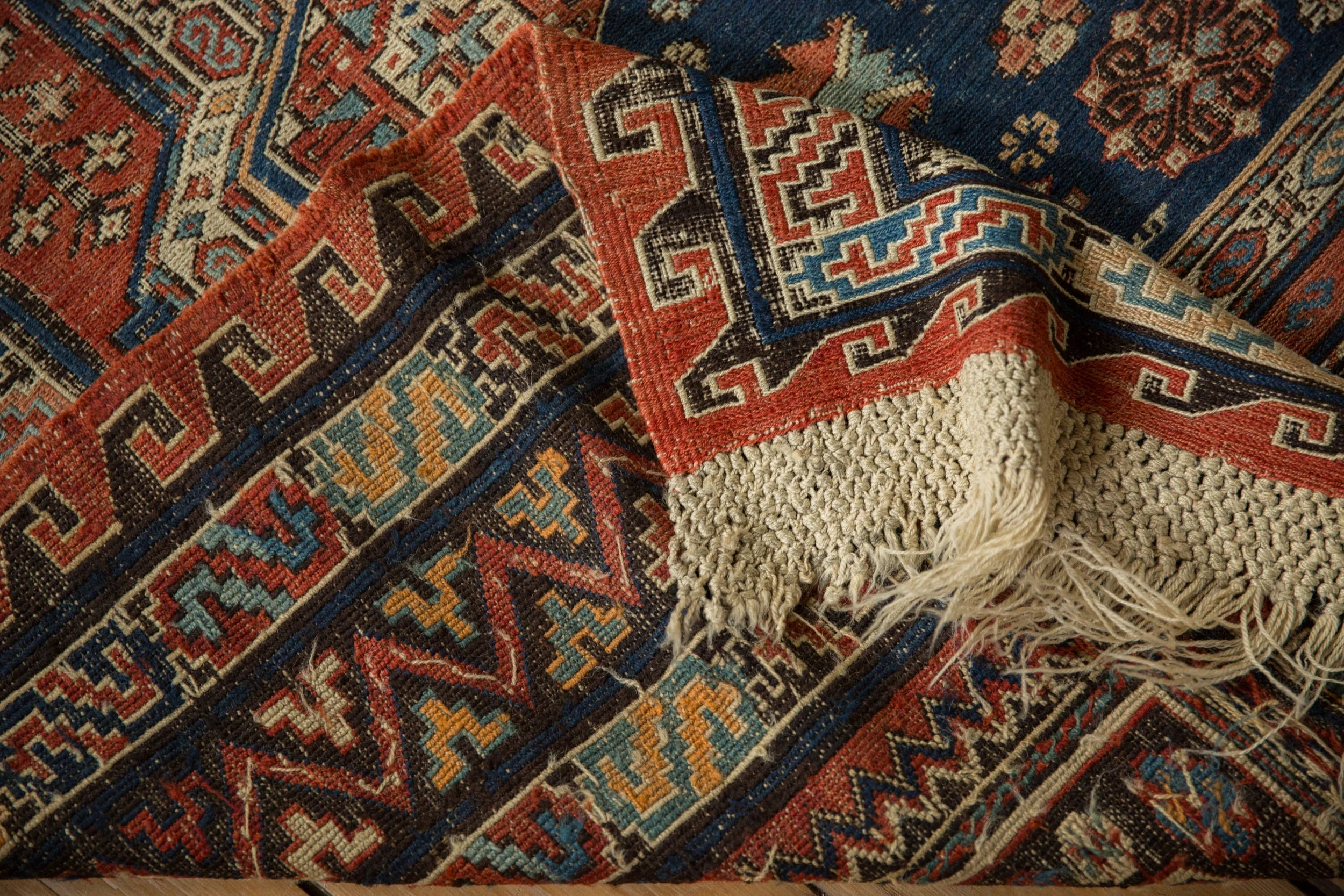 7x10.5 Antique Soumac Design Carpet - Image 13