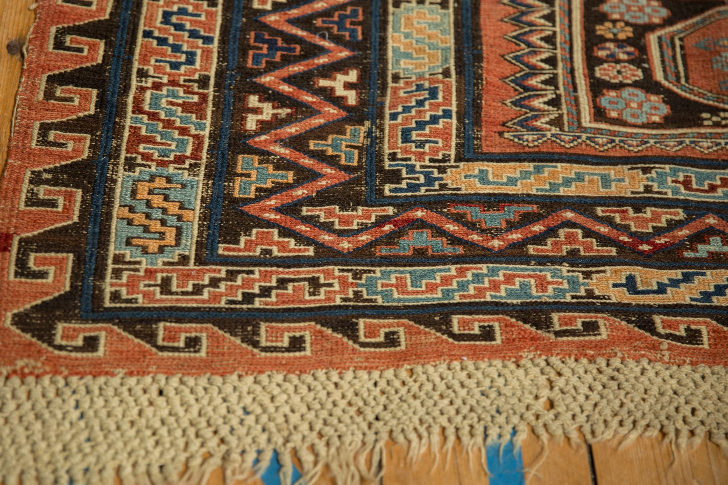 7x10.5 Antique Soumac Design Carpet - Image 4